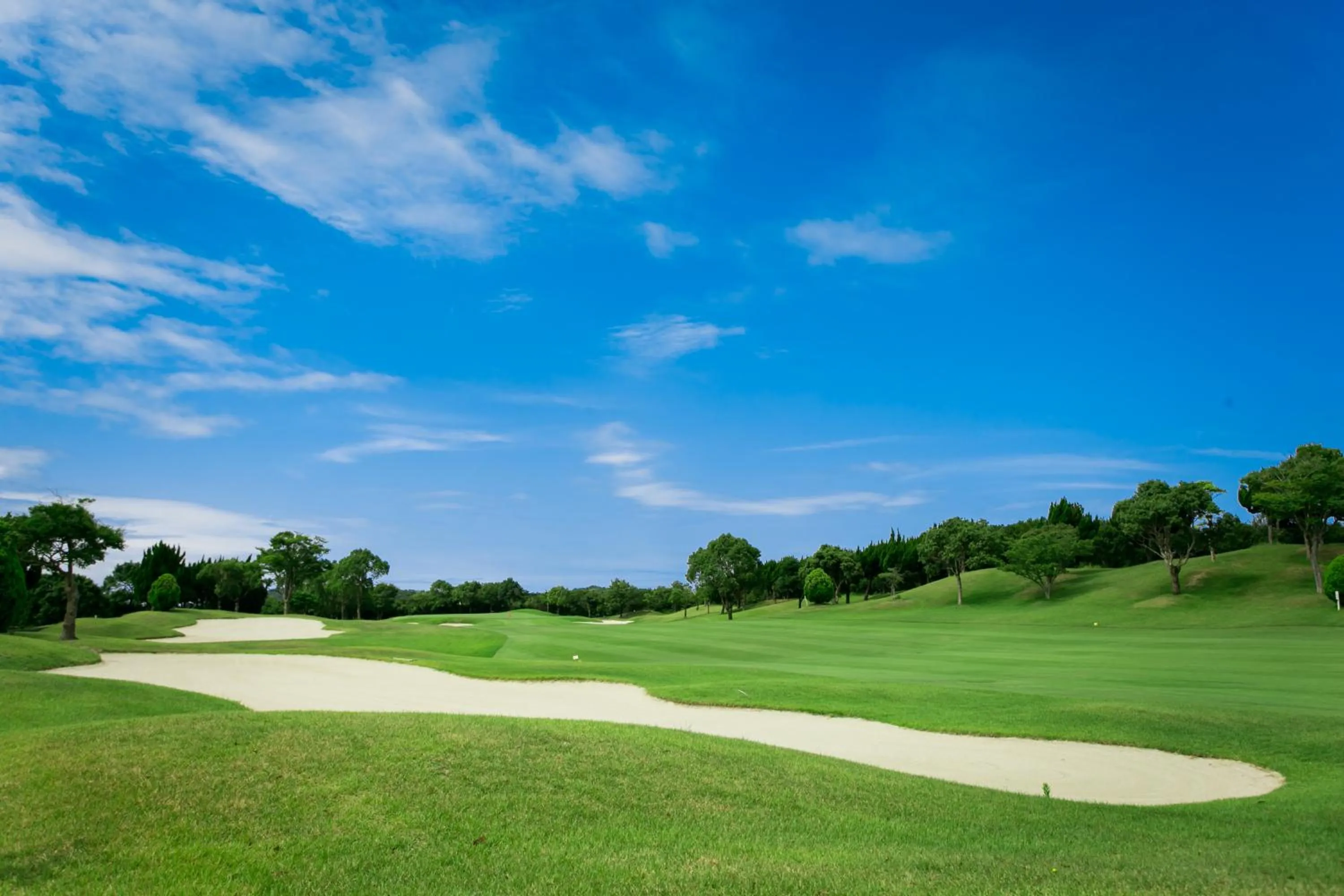 Golf in Nanki Shirahama Resort Hotel