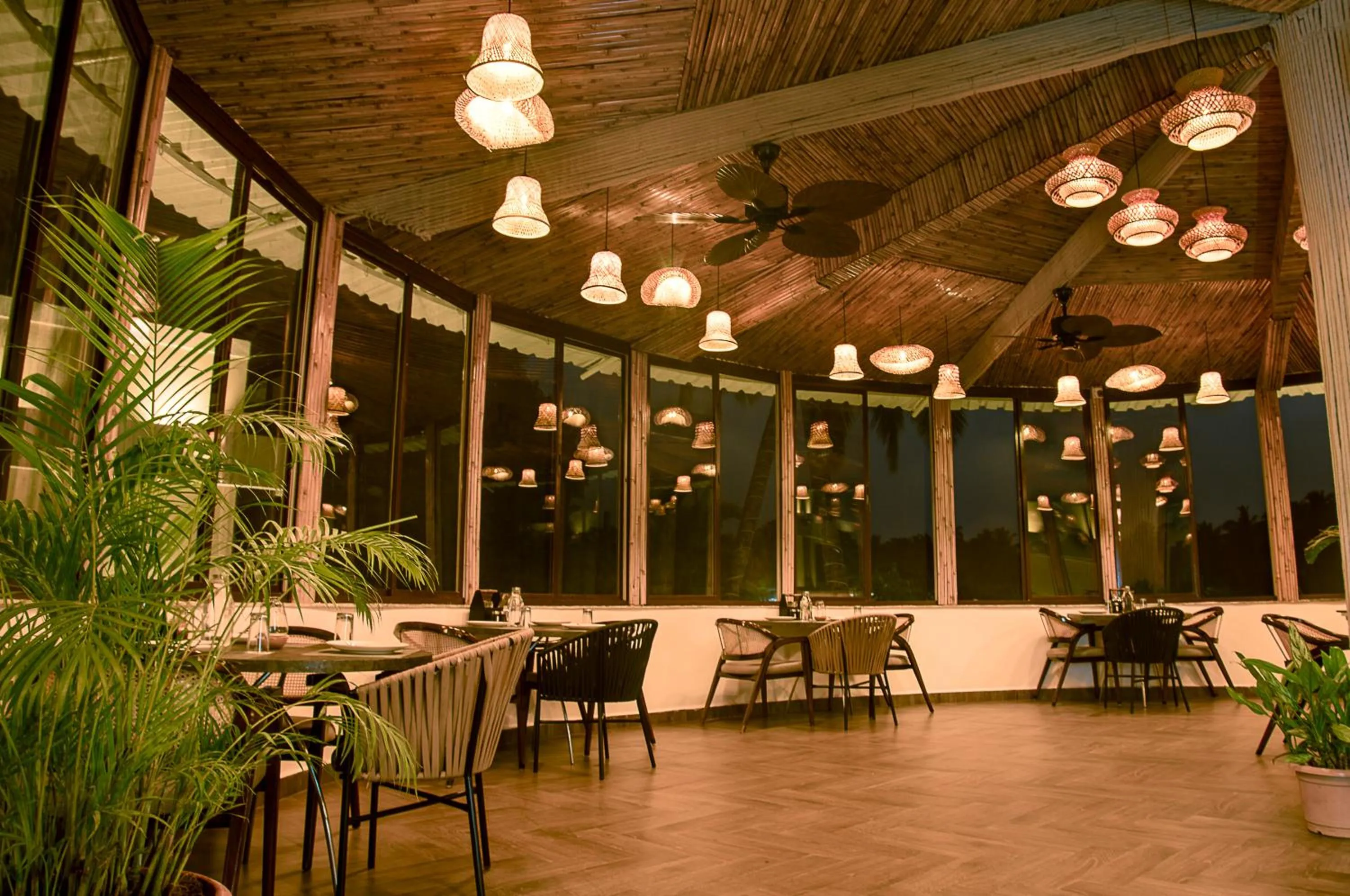 Restaurant/places to eat in TreeHouse Stamp