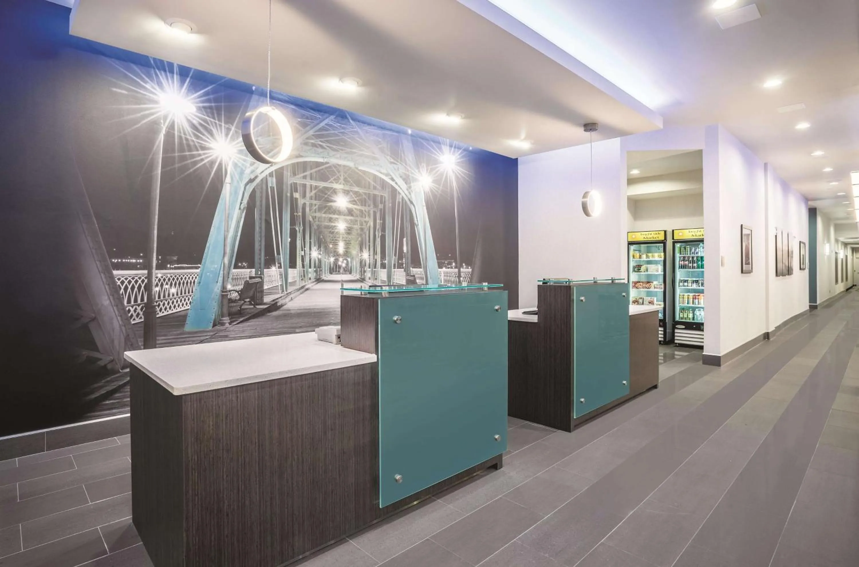 Lobby or reception in La Quinta by Wyndham Cleveland TN