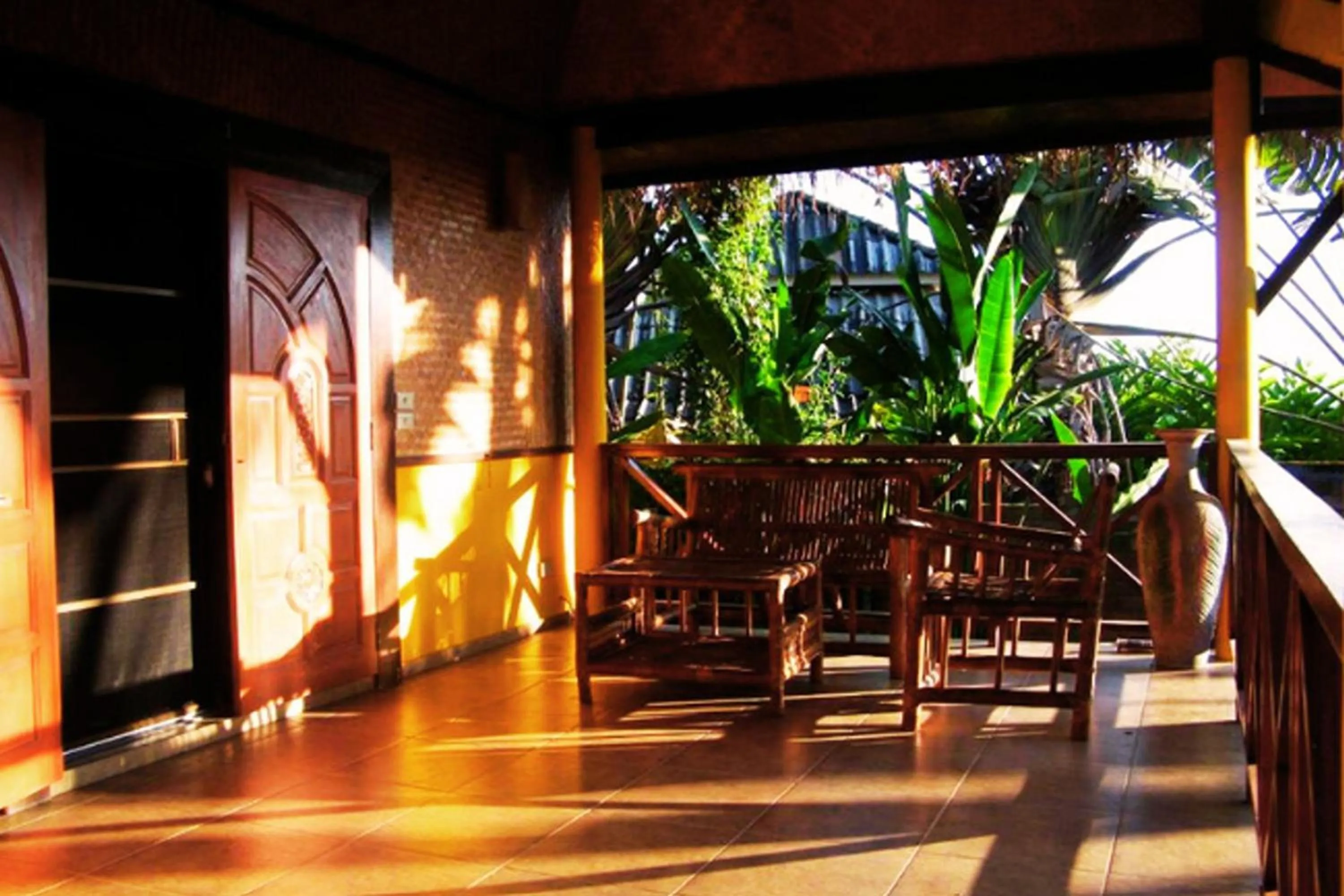 Balcony/Terrace in Old Tree's House