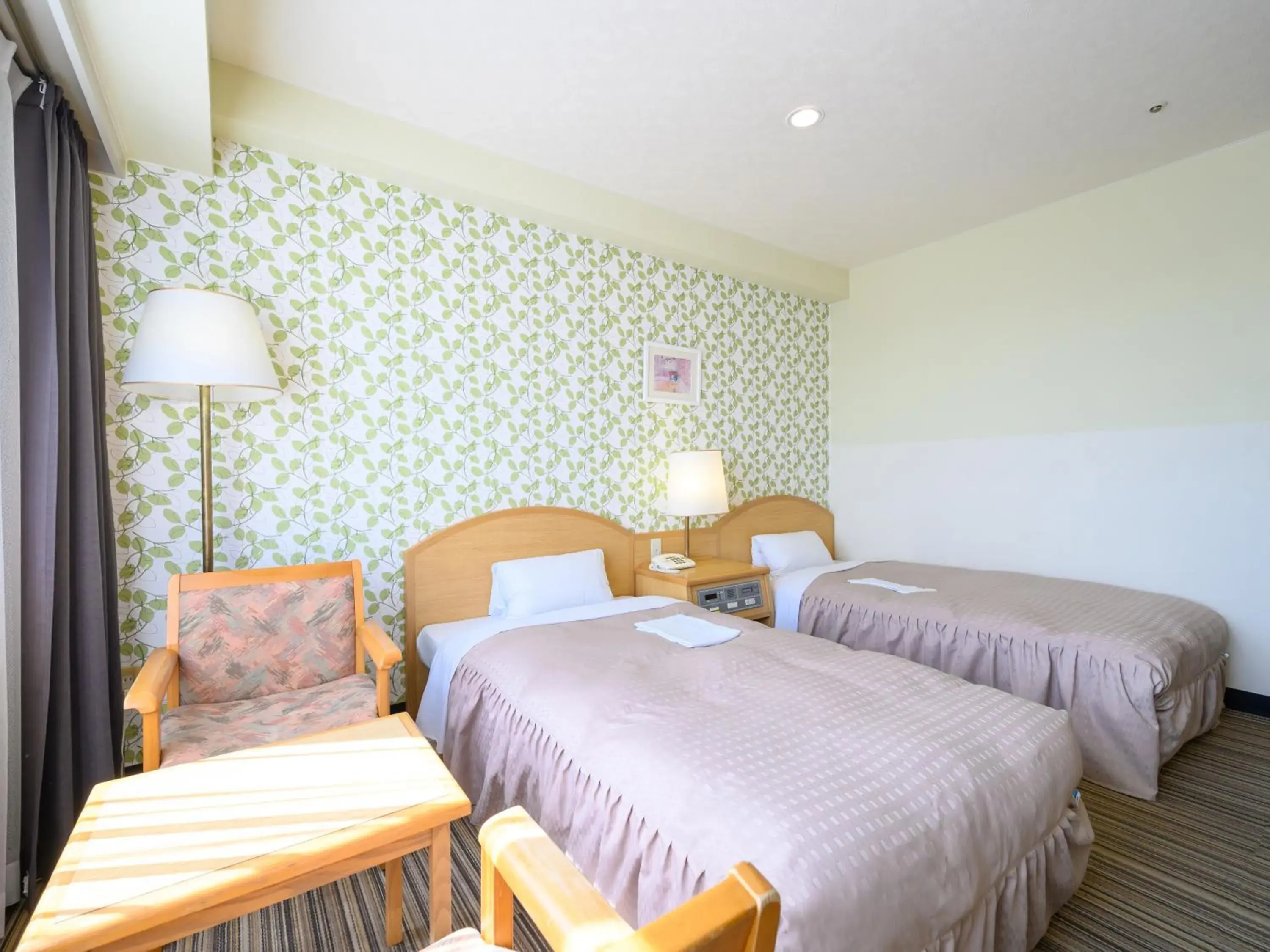 Twin Room - Non-Smoking in Hotel Green Park Suzuka Twin Room - Non-Smoking in Hotel Green Park Suzuka