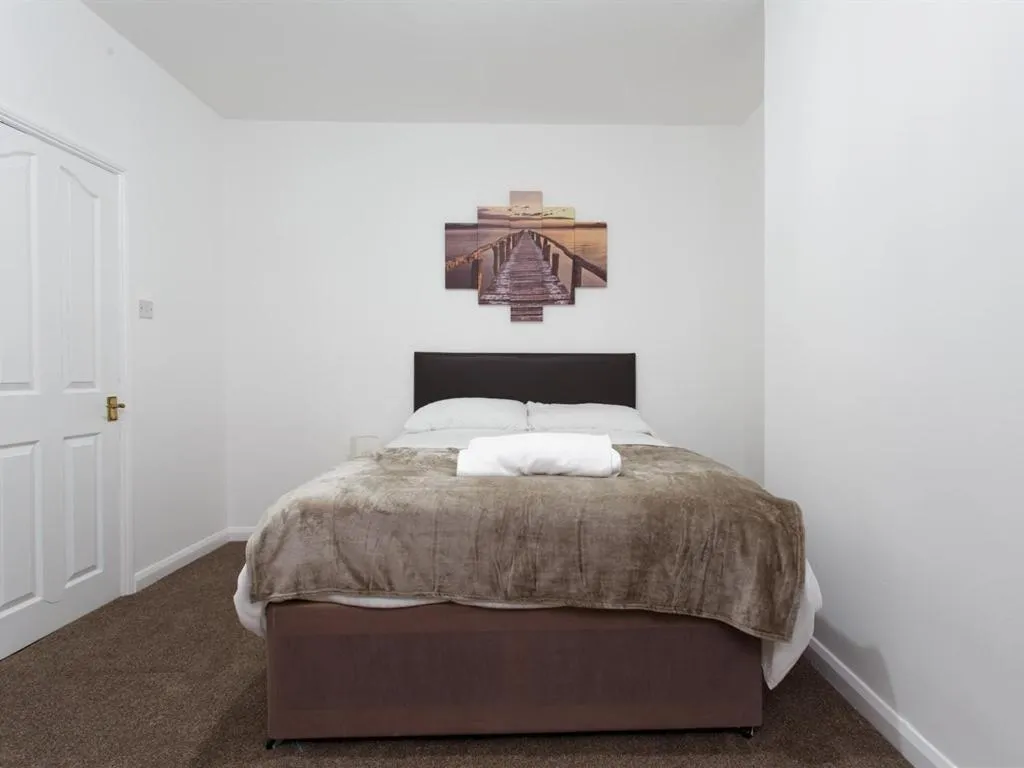 Bedroom, Bed in Park house