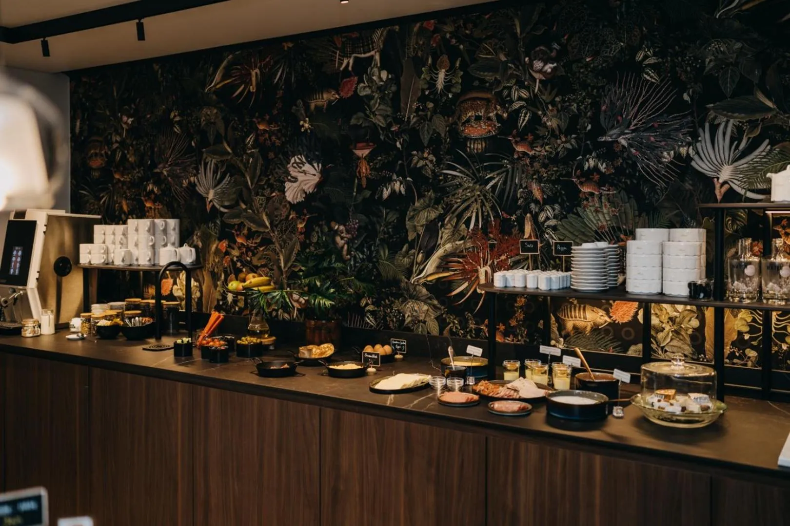 Breakfast in Hotel Astoria Gent