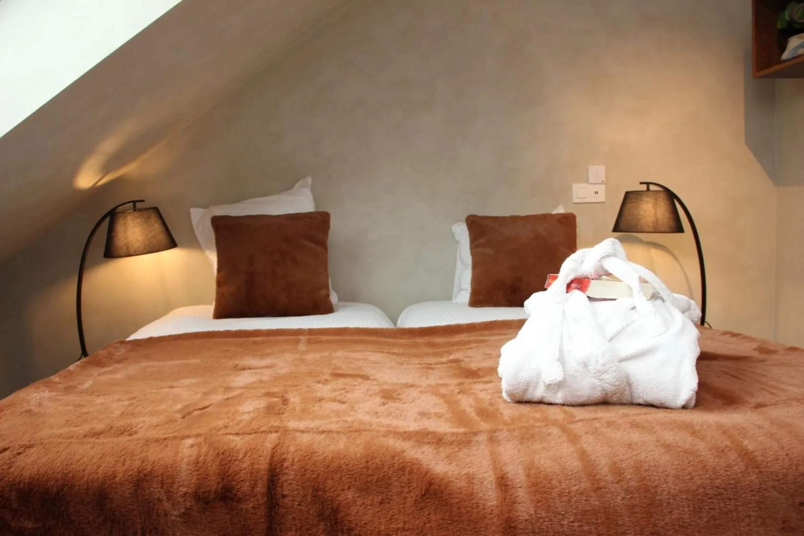 Bedroom, Bed in Hotel Astoria Gent