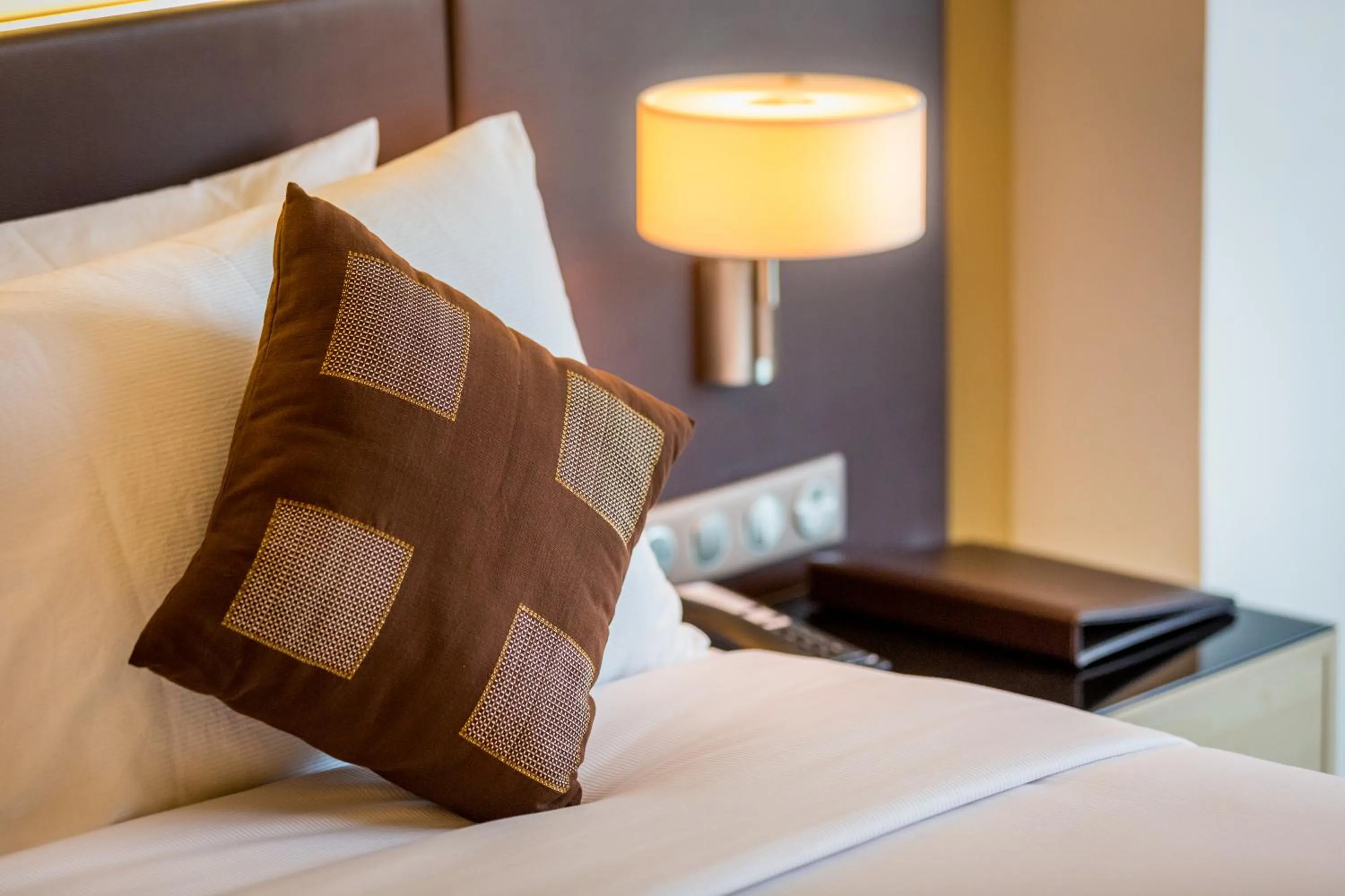 Bed in Azalaï Hôtel Abidjan