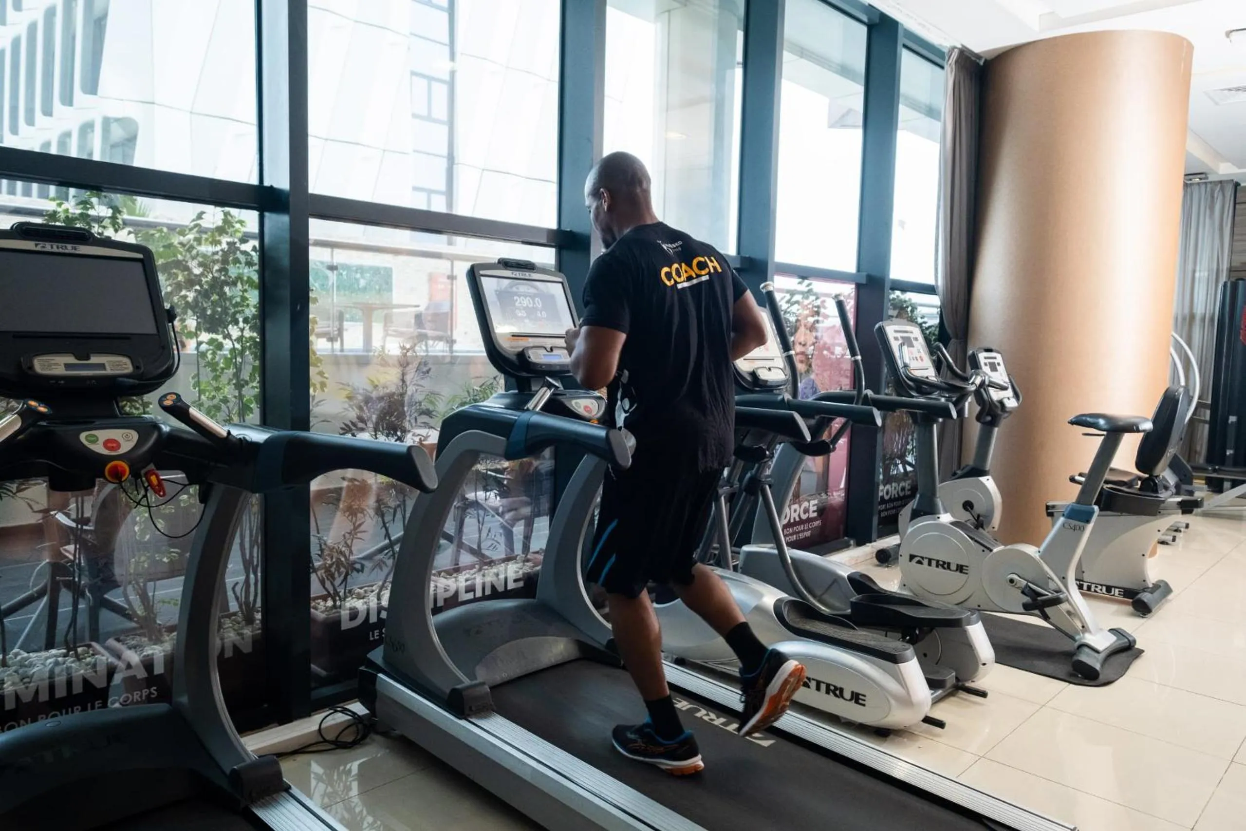 Fitness centre/facilities in Azalaï Hôtel Abidjan