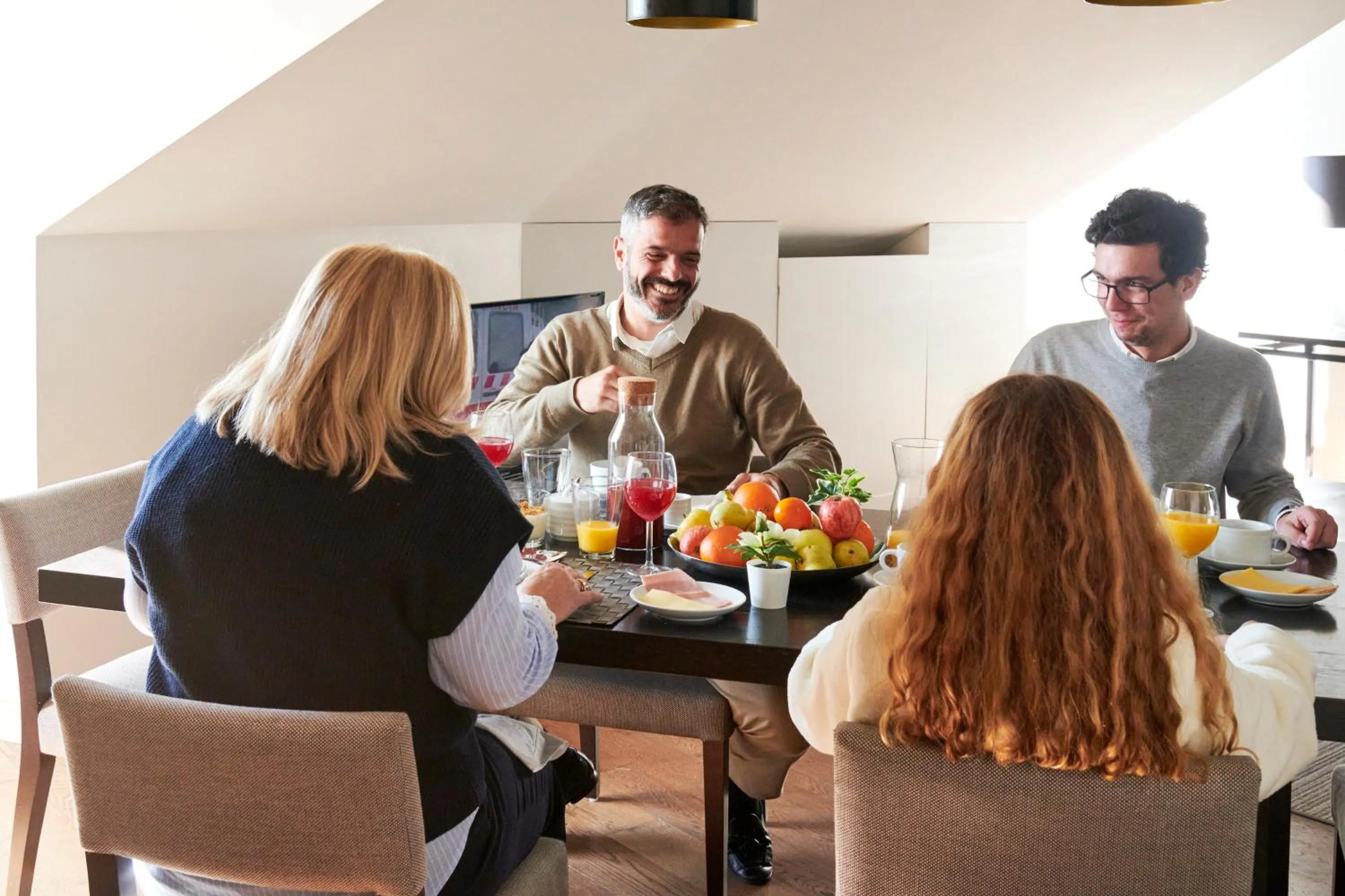 Breakfast in Lisbon Five Stars Apartments Bica