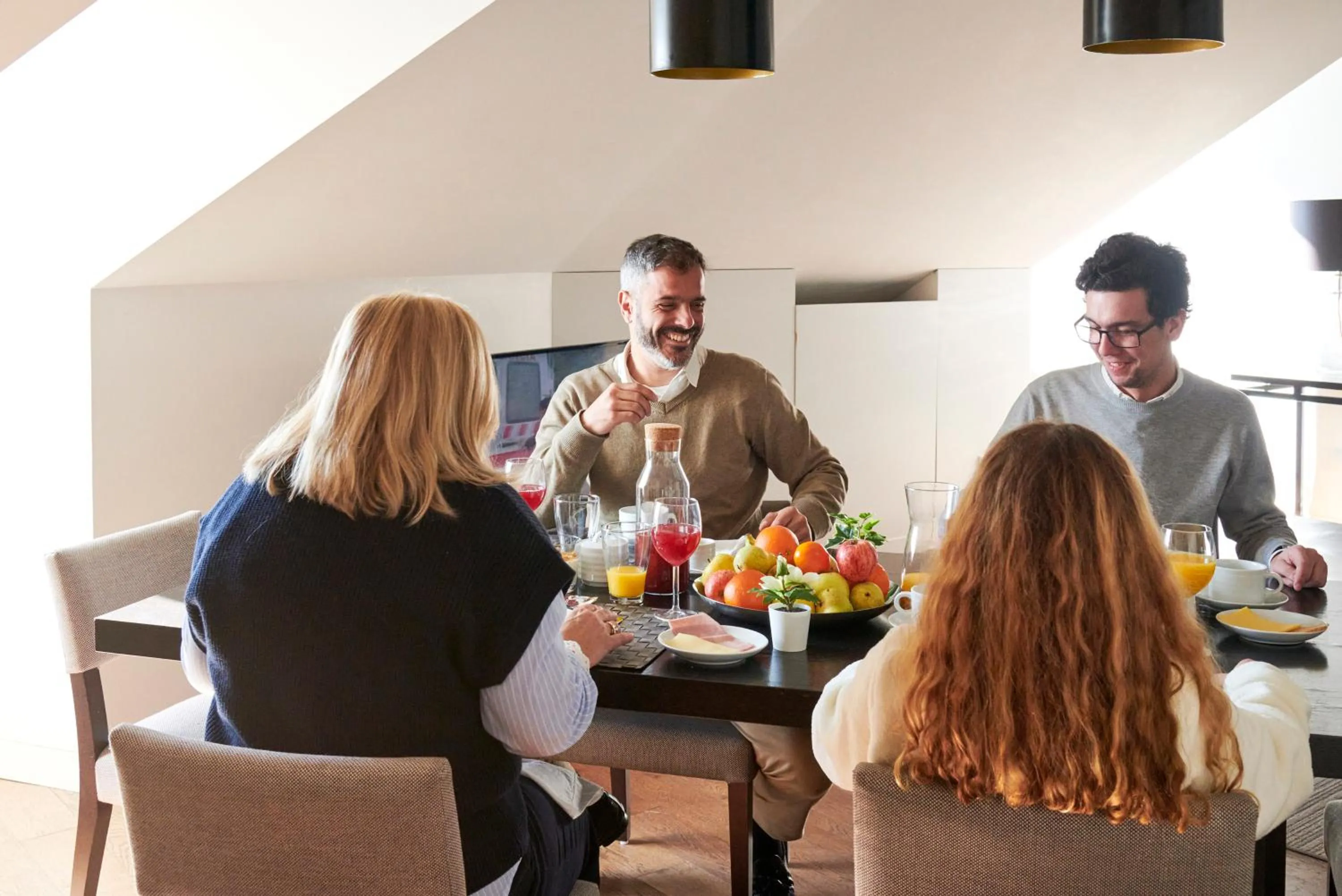 Breakfast in Lisbon Five Stars Apartments Bica