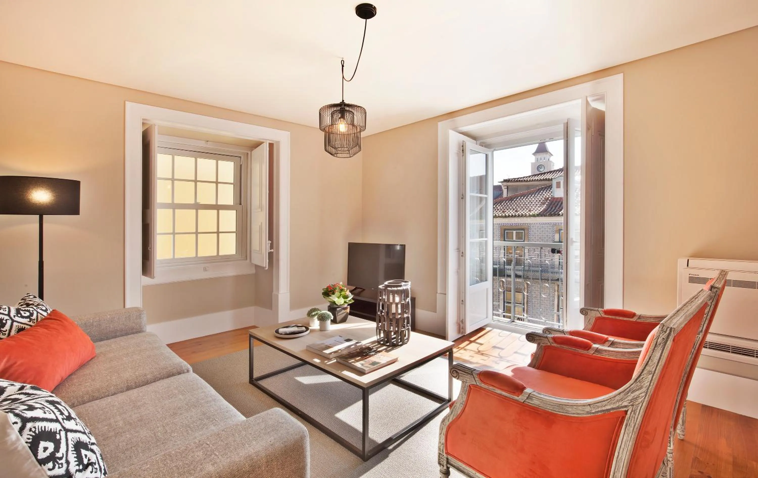 Living room in Lisbon Five Stars Apartments Bica