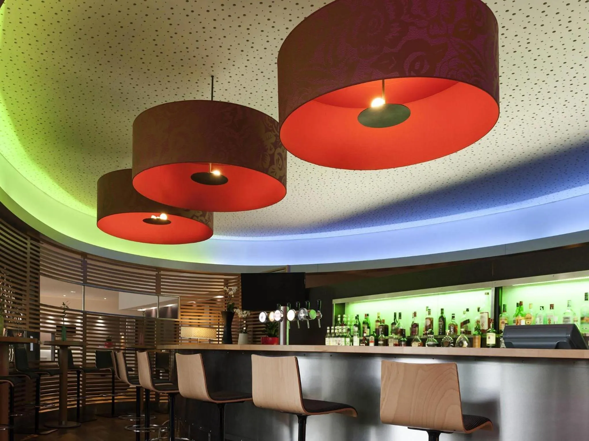 Lounge or bar in Novotel Leuven Centrum