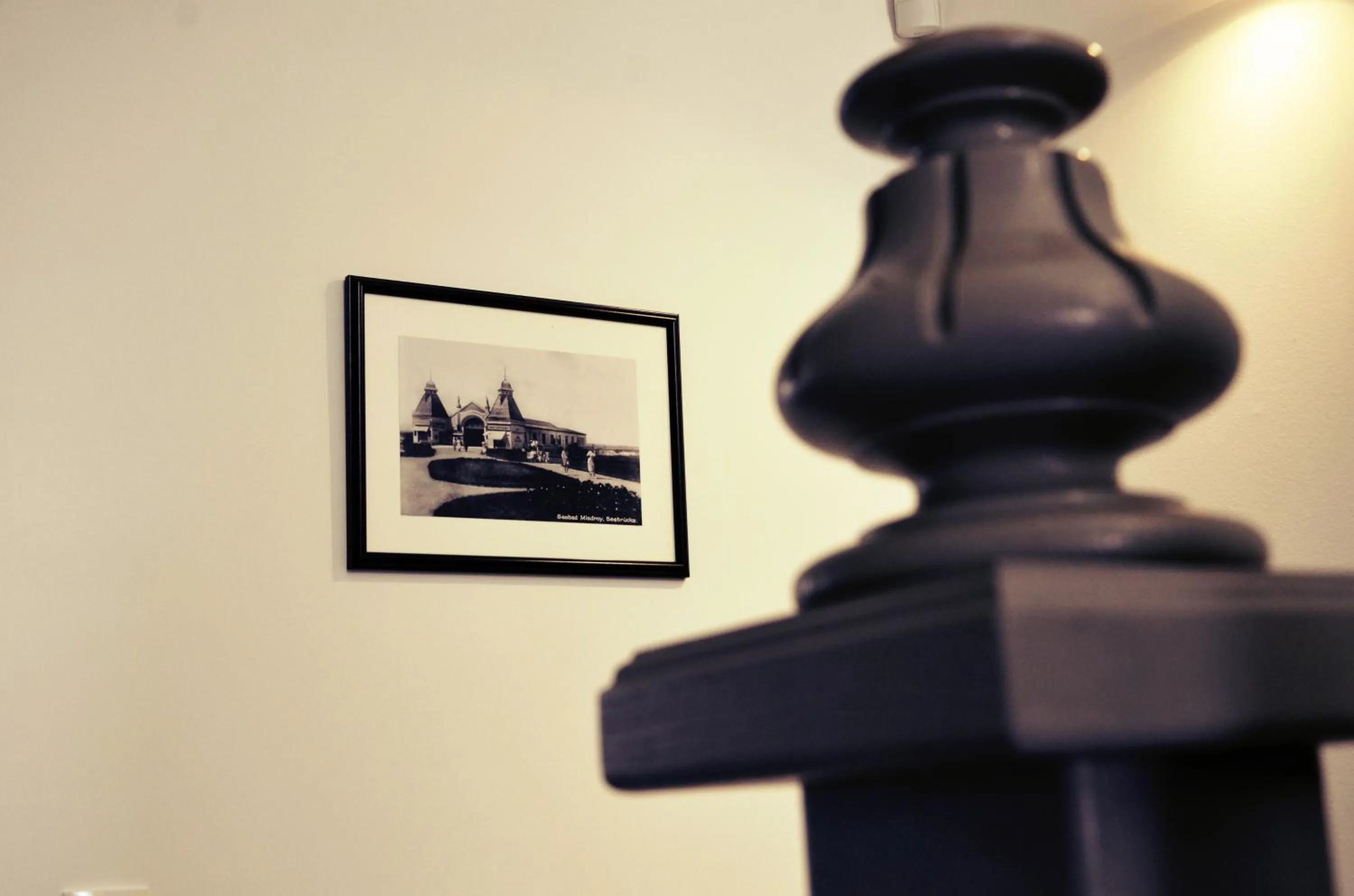 Decorative detail in Dwie Wieże