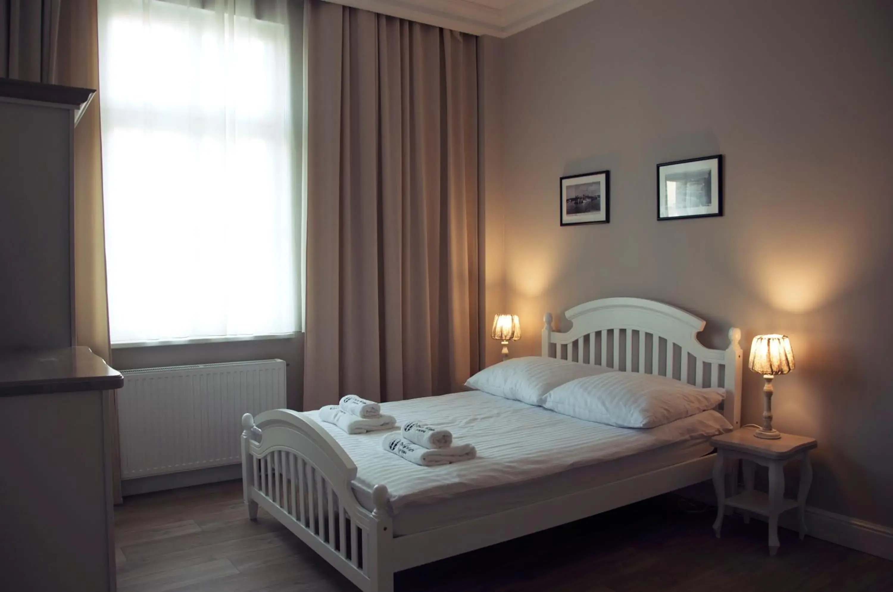 Superior Double Room in Dwie Wieże Superior Double Room in Dwie Wieże