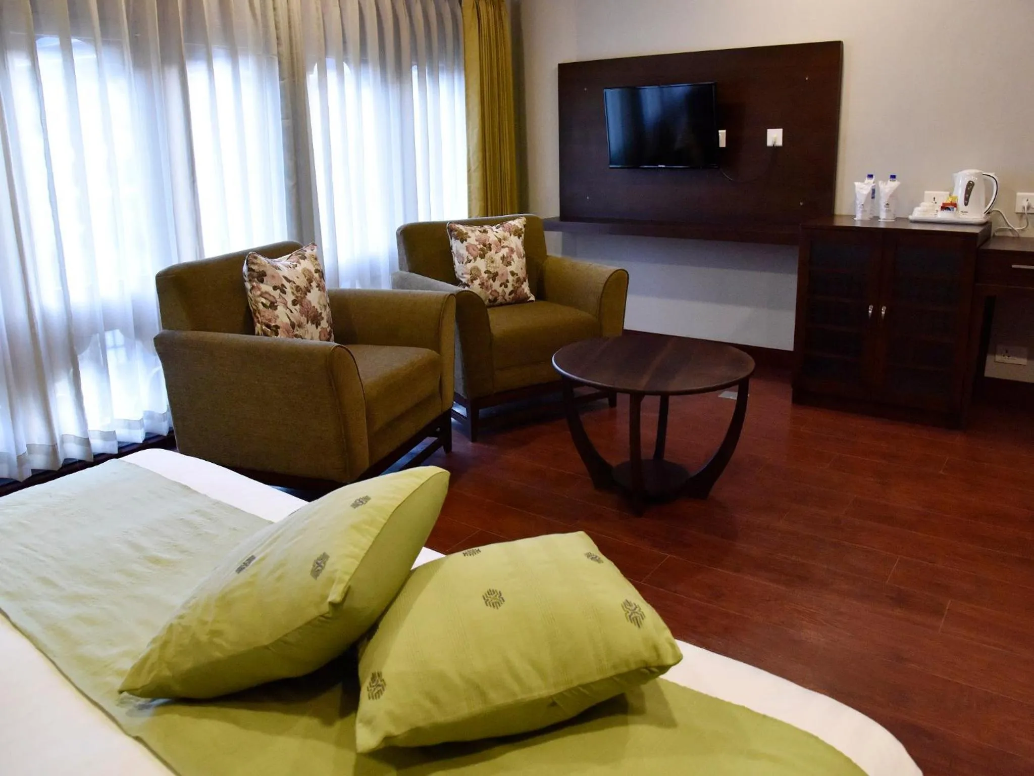 Bed in CityHotel, Thimphu