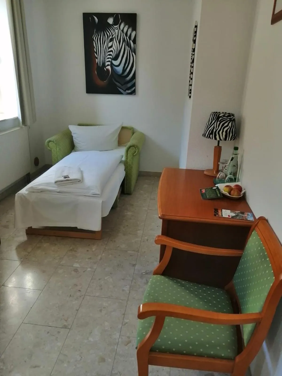 Photo of the whole room, Bed in Hotel Brauhaus Wittenberg