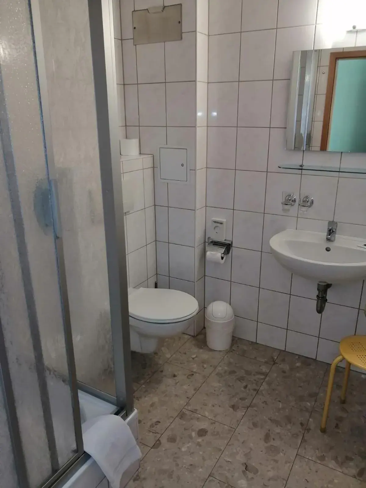 Double Room with Sofa Bed or Extra Bed in Hotel Brauhaus Wittenberg Double Room with Sofa Bed or Extra Bed in Hotel Brauhaus Wittenberg