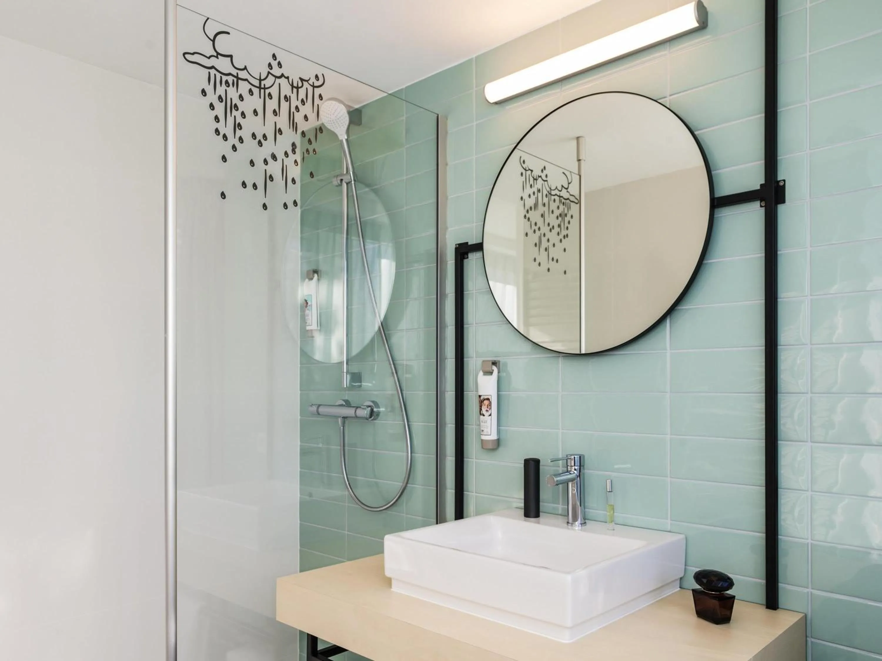 Bedroom in ibis Styles Louvain-la-Neuve Hotel and Events