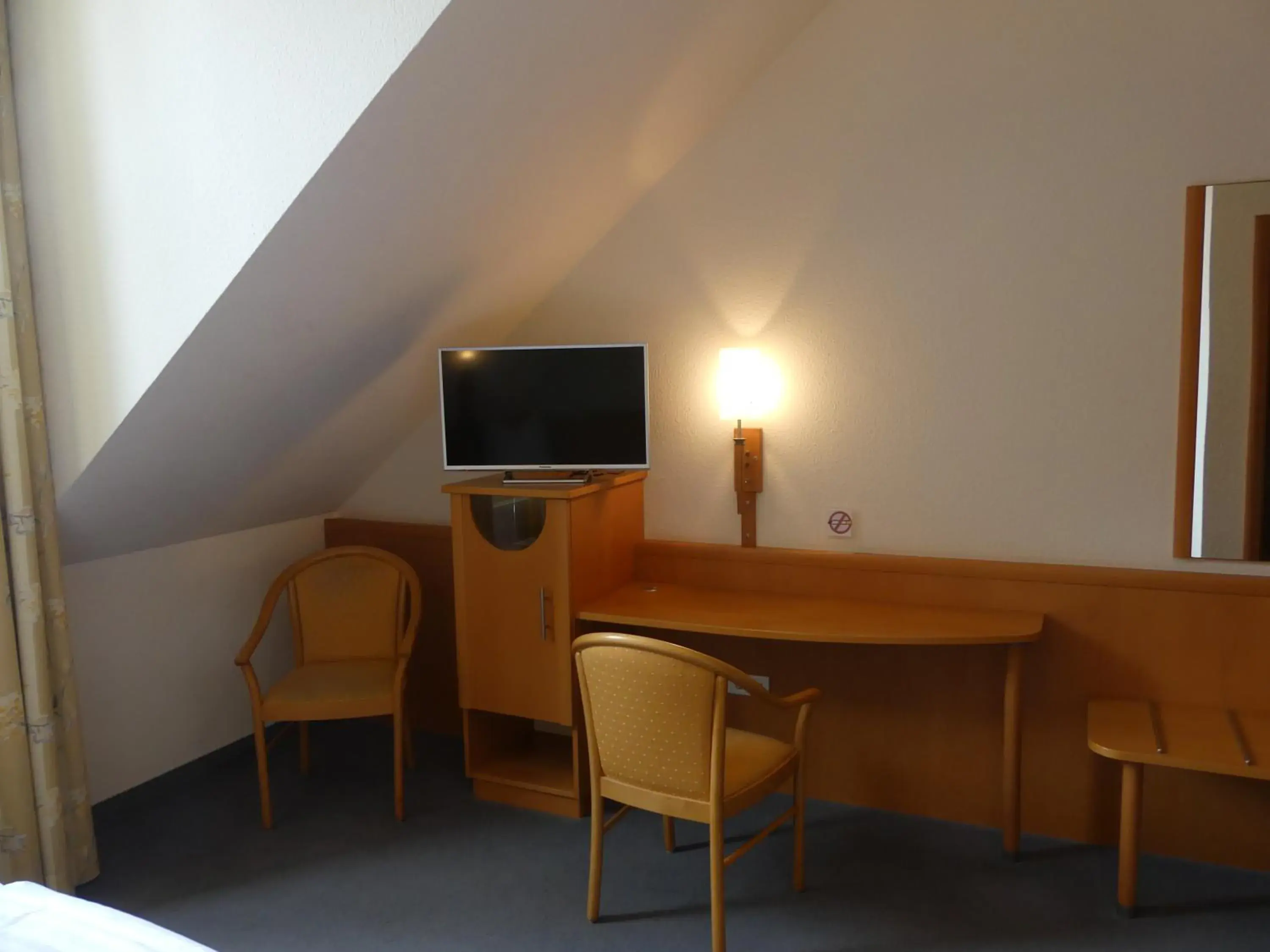 Double Room with Private Bathroom - single occupancy in Landgasthaus Hotel Eggert Double Room with Private Bathroom - single occupancy in Landgasthaus Hotel Eggert