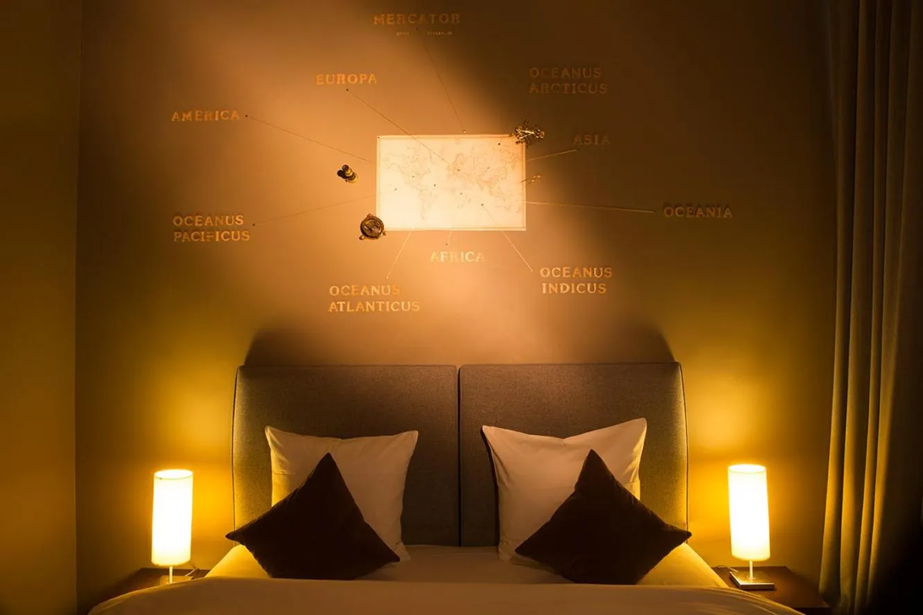 Bed in Hotel The Neufchatel