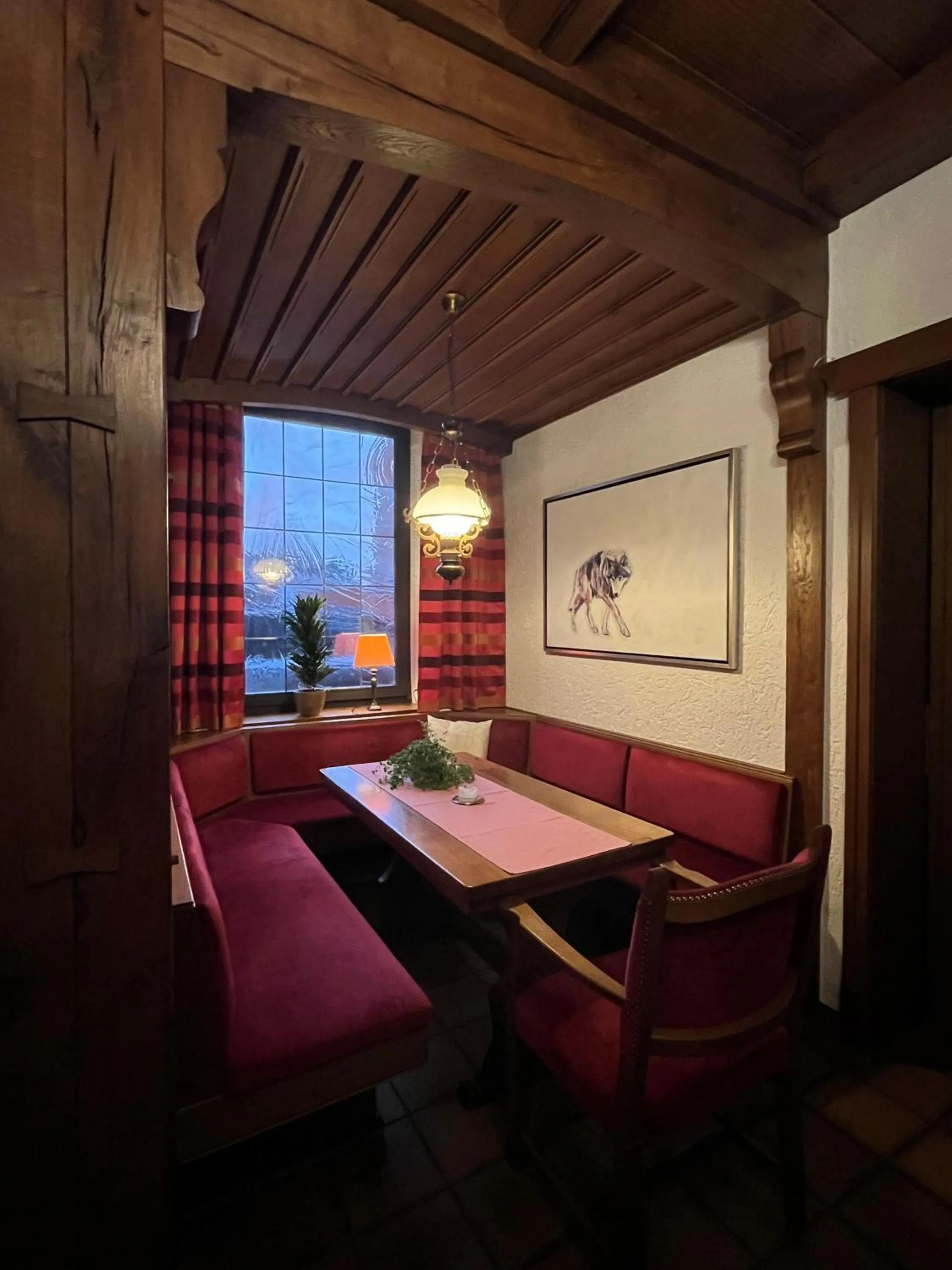 Night in Hotel Wolfsjäger