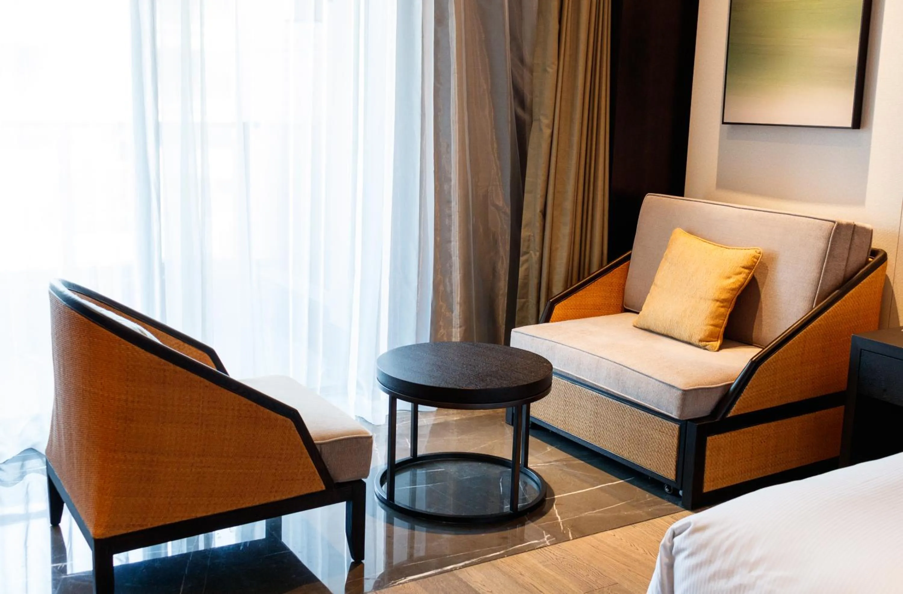 Living room in Hilton Ningbo Dongqian Lake