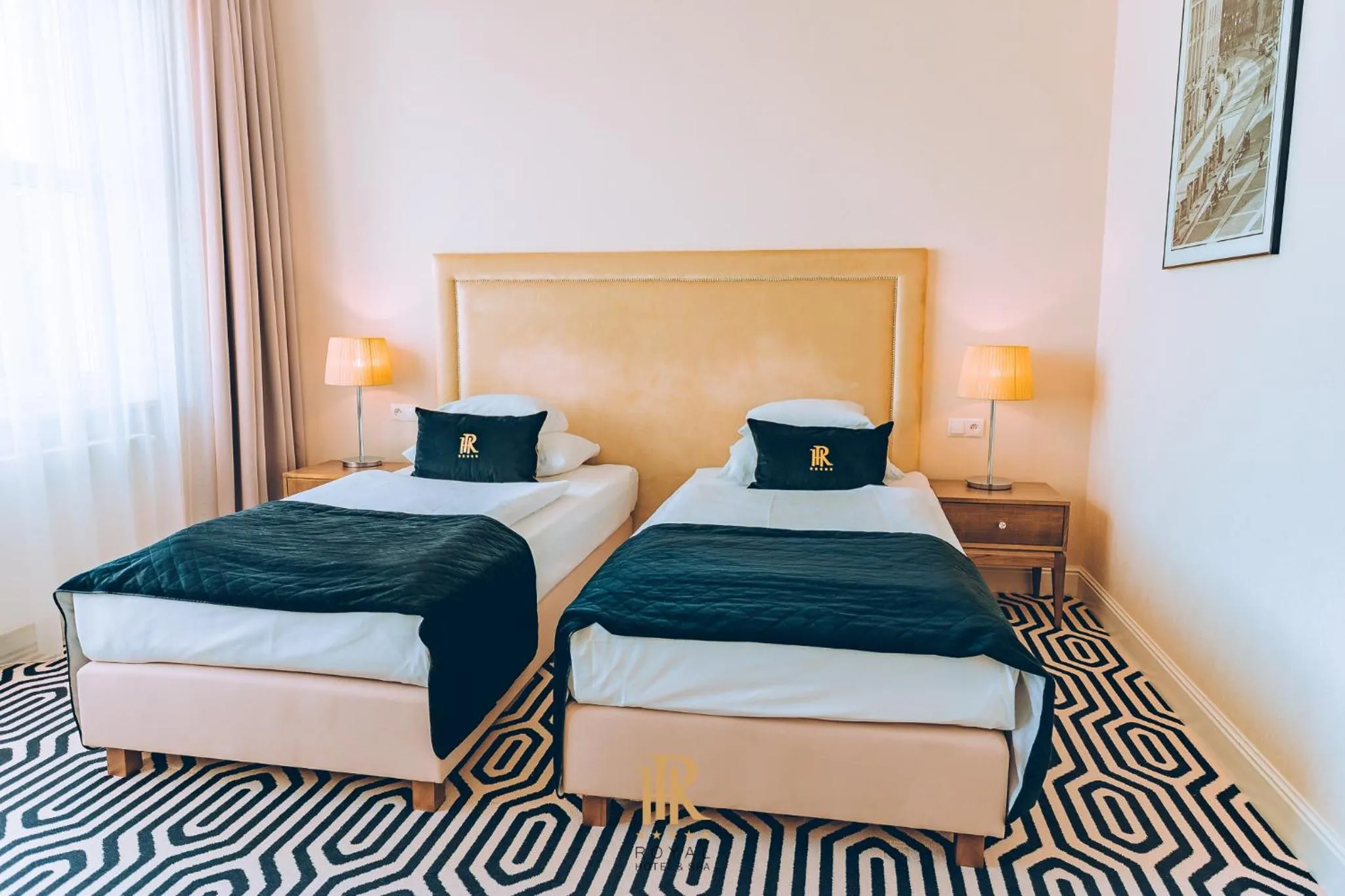 Bed in Hotel Royal & Spa