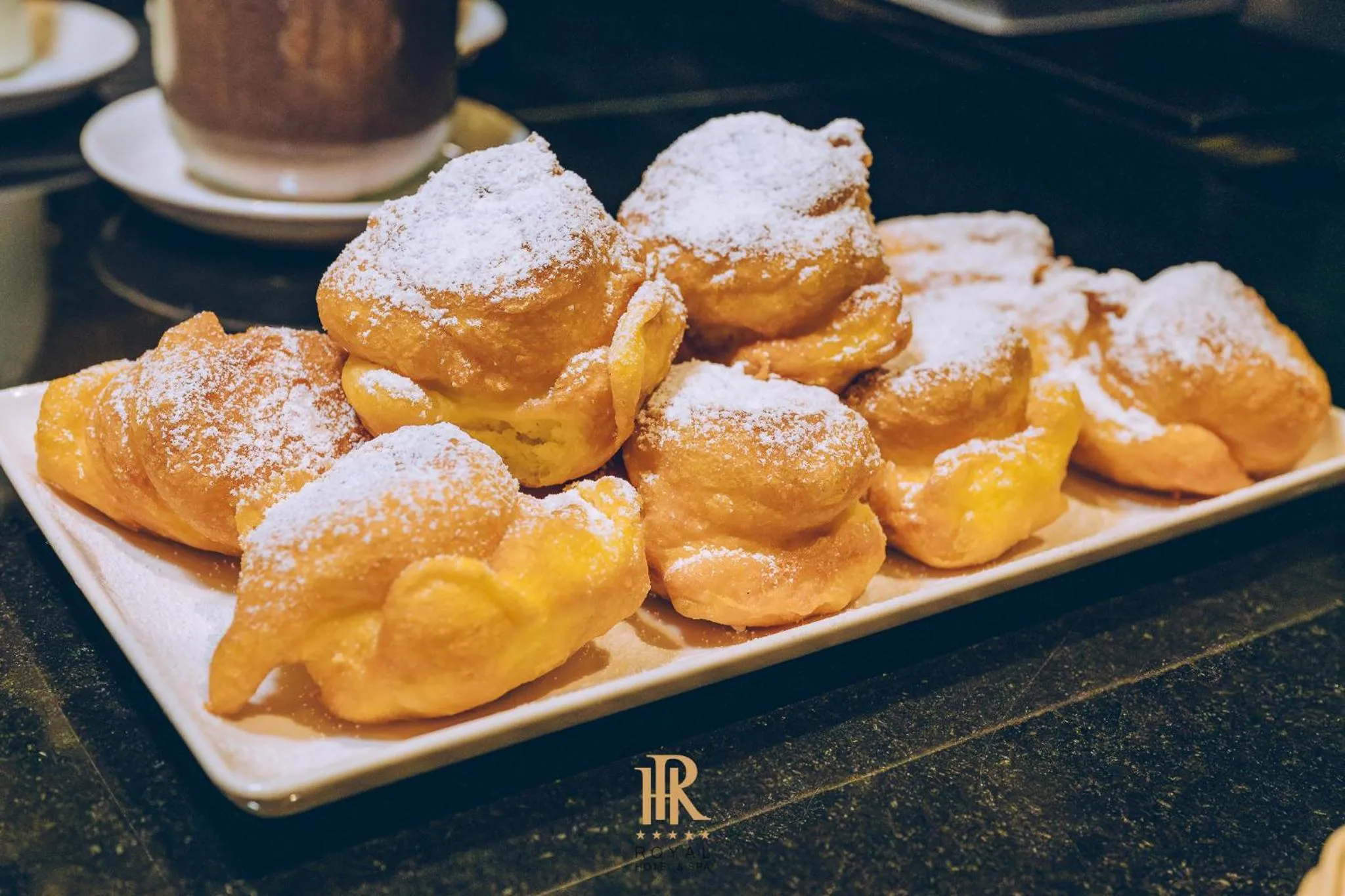 Food and drinks in Hotel Royal & Spa