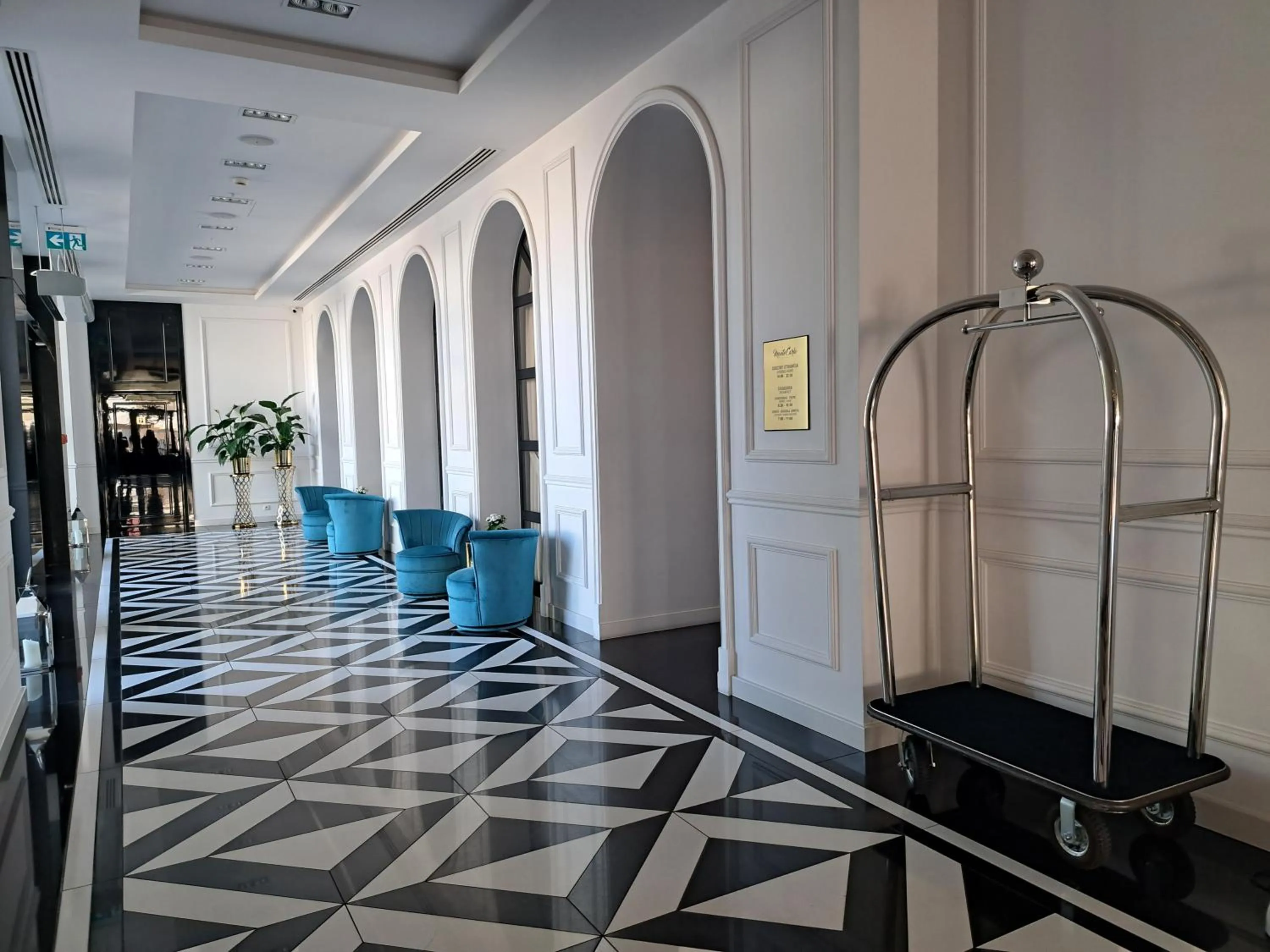 Lobby or reception in Hotel Royal & Spa
