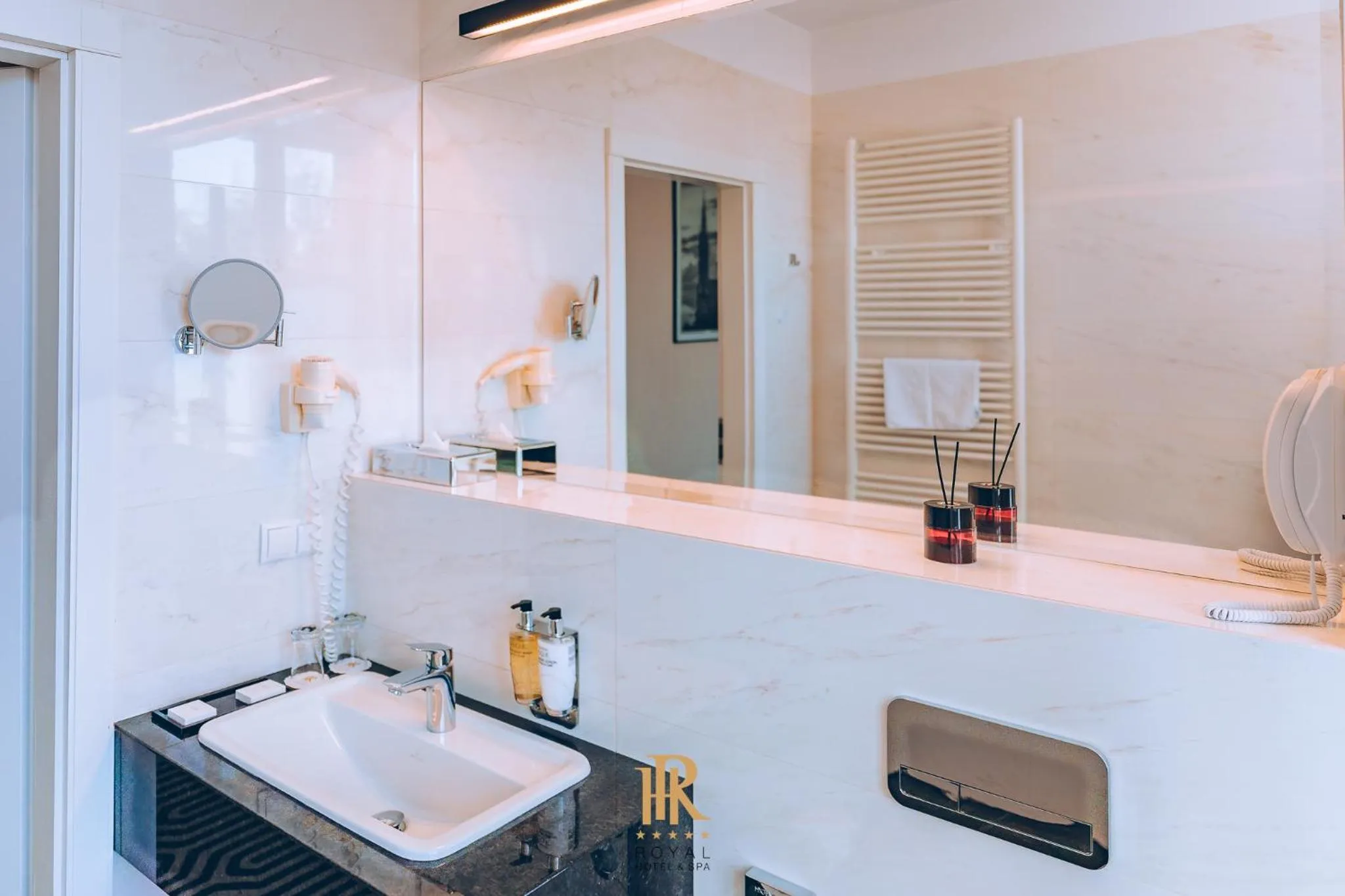 Bathroom in Hotel Royal & Spa