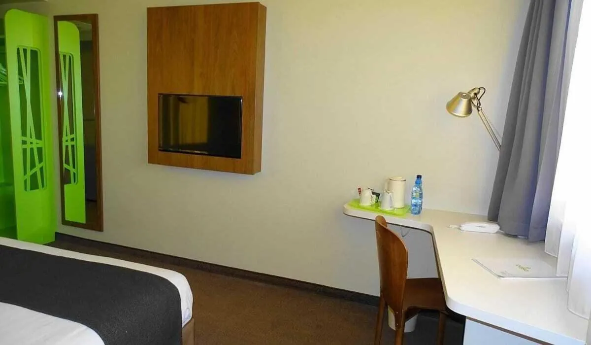 Photo of the whole room, Bed in B&B Hotel Nowy Targ Centrum