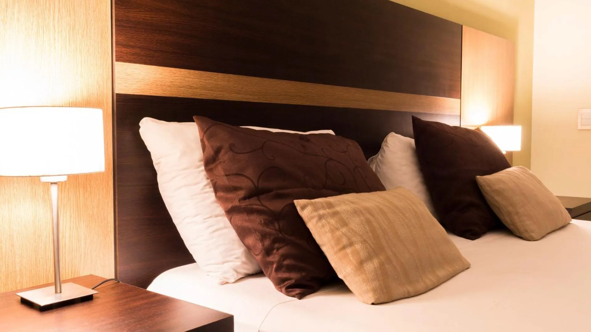 Photo of the whole room, Bed in Pirayu Hotel & Resort