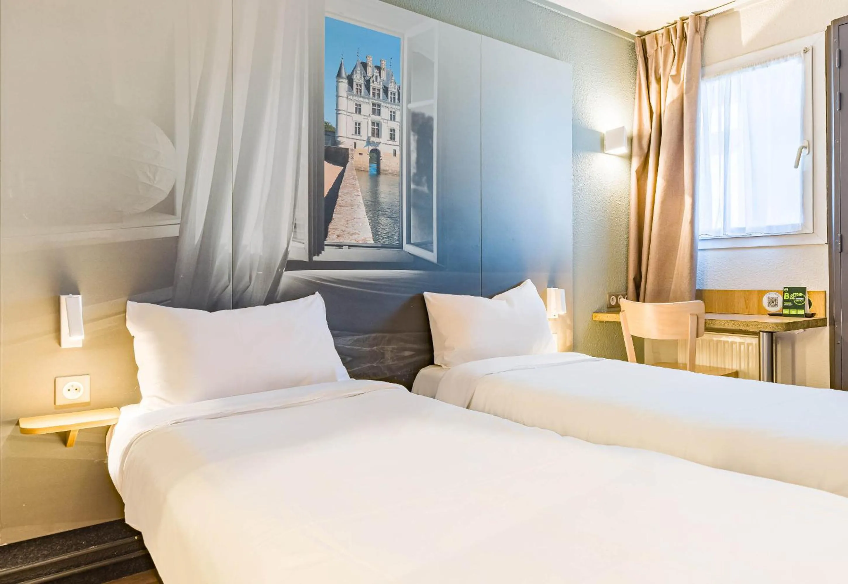 Bedroom, Bed in B&B HOTEL TOURS Sud Joué-lès-Tours