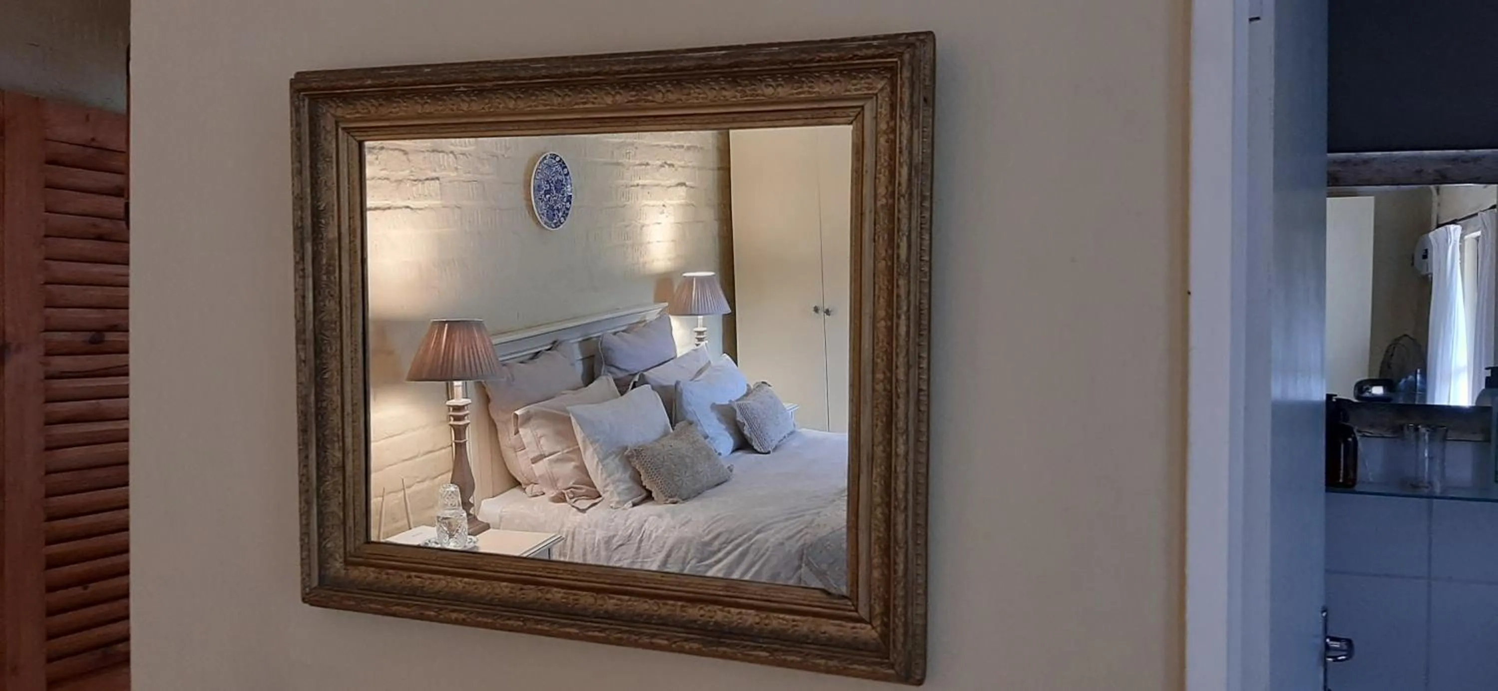 Bedroom, Bed in Abigail's Garden Cottage