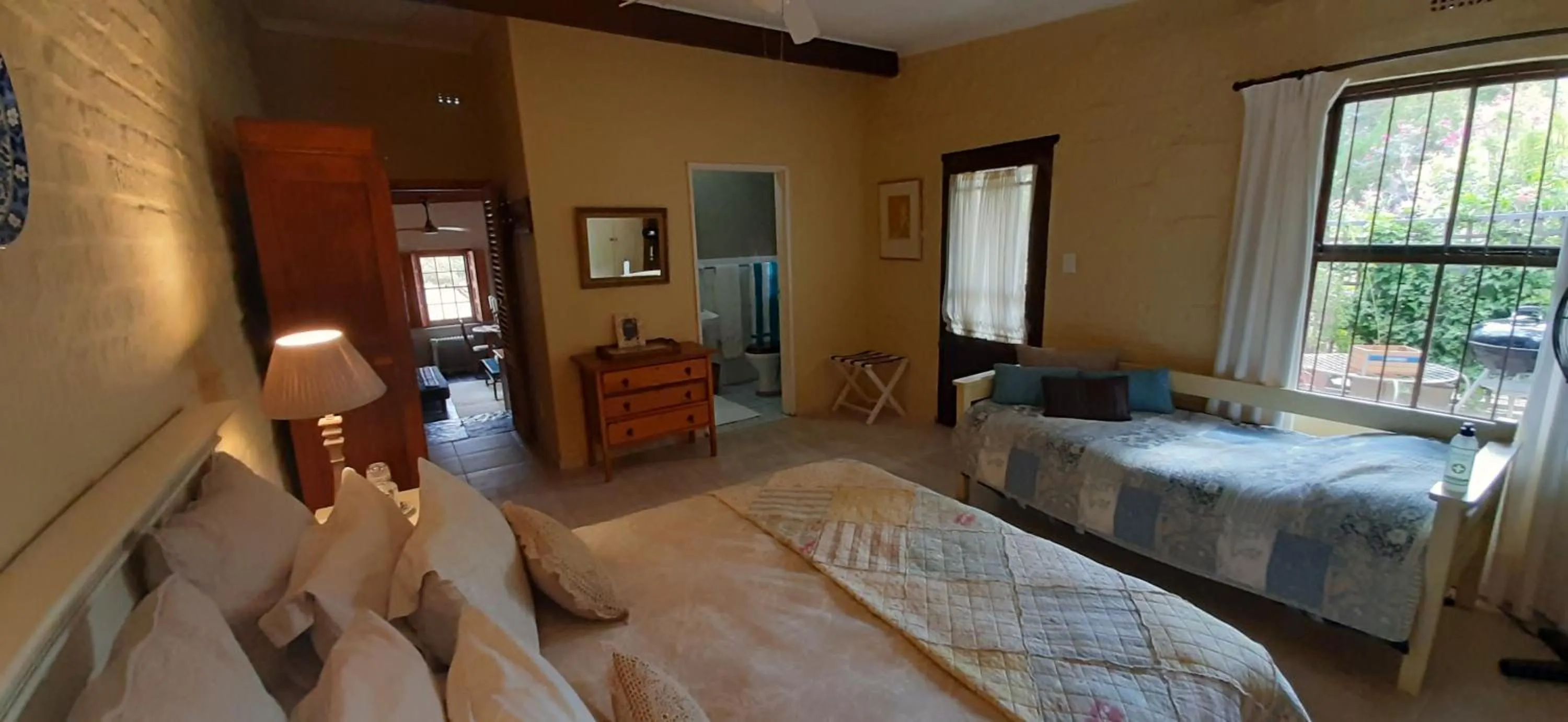 Photo of the whole room, Bed in Abigail's Garden Cottage