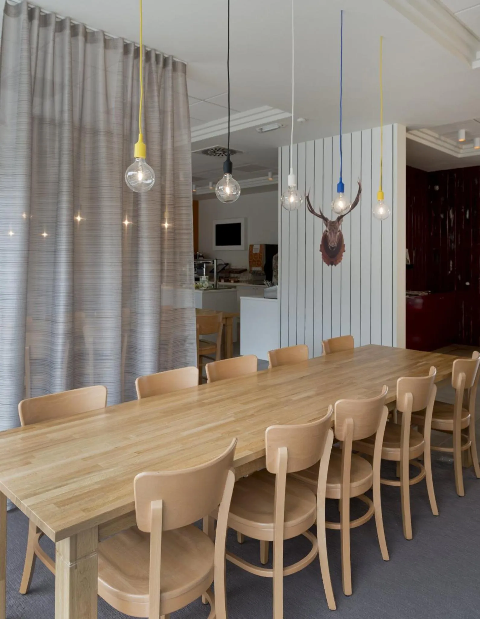 Restaurant/places to eat in Holiday Inn Express Antwerpen City North by IHG