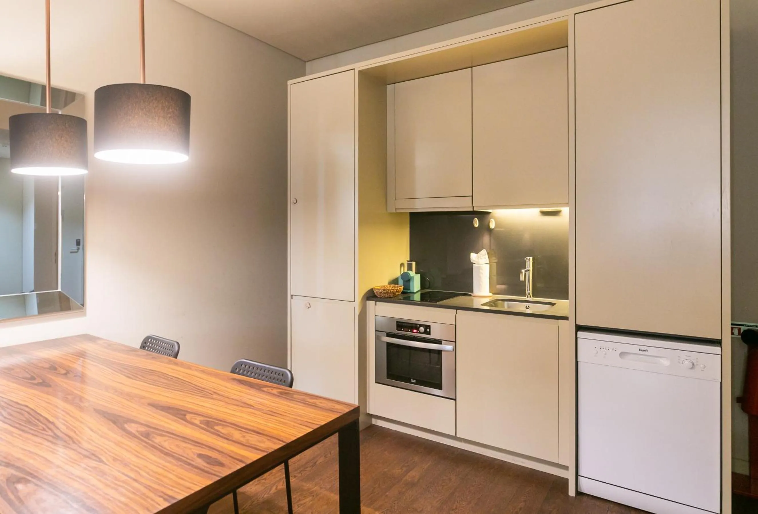 Lisbon Five Stars Apartments 8 Building