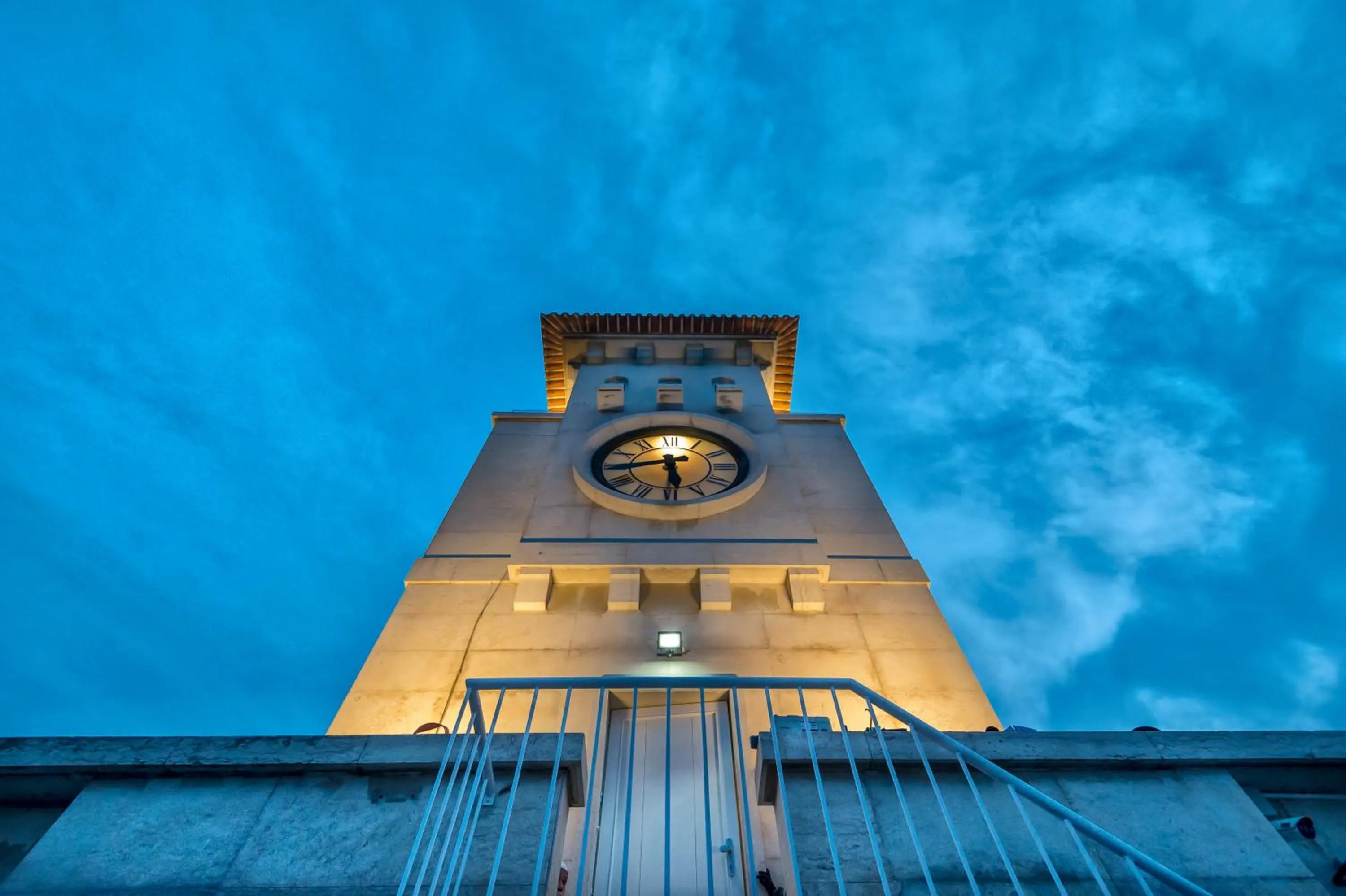 Property building in Lisbon Five Stars Apartments 8 Building