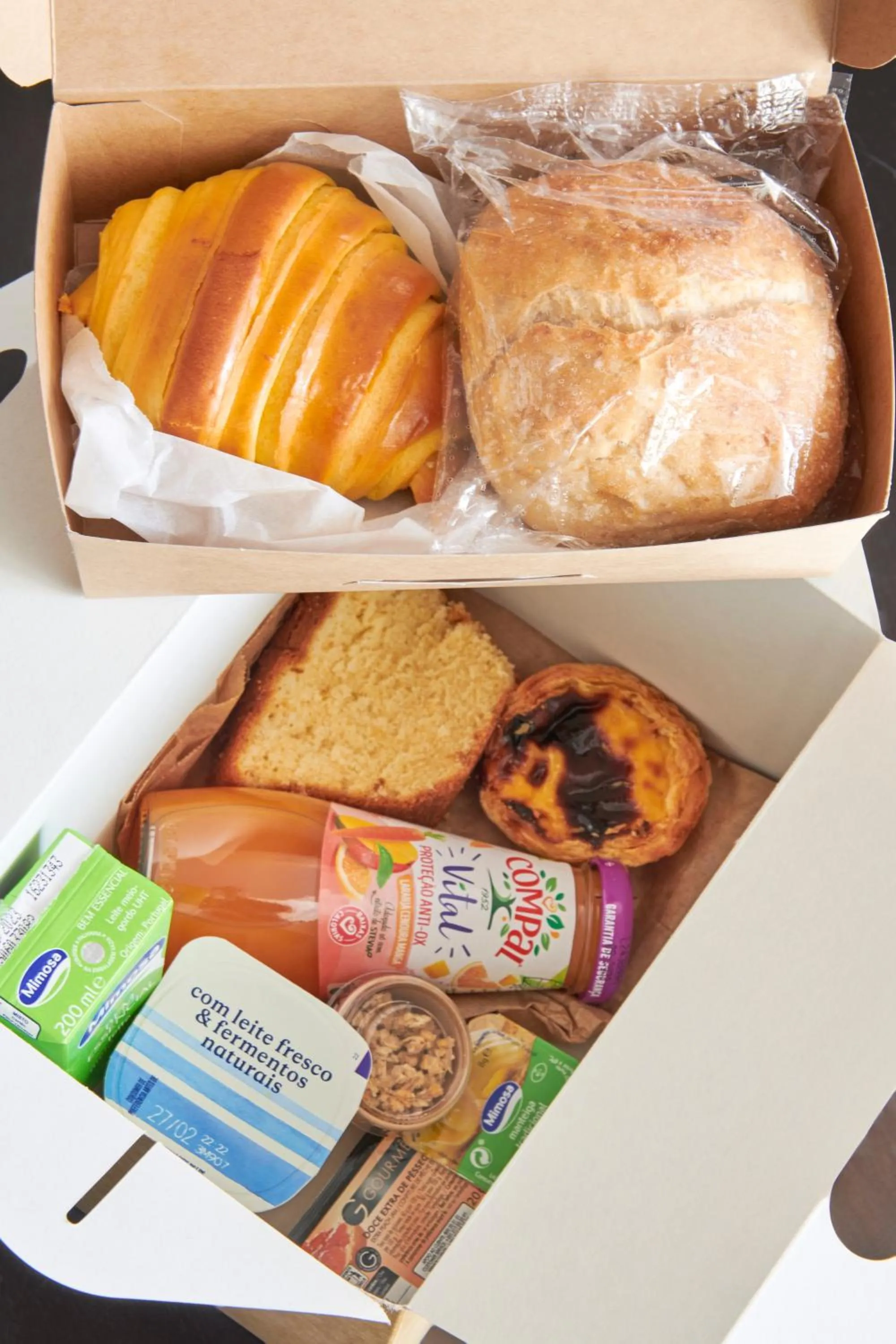 Food in Lisbon Five Stars Apartments 8 Building