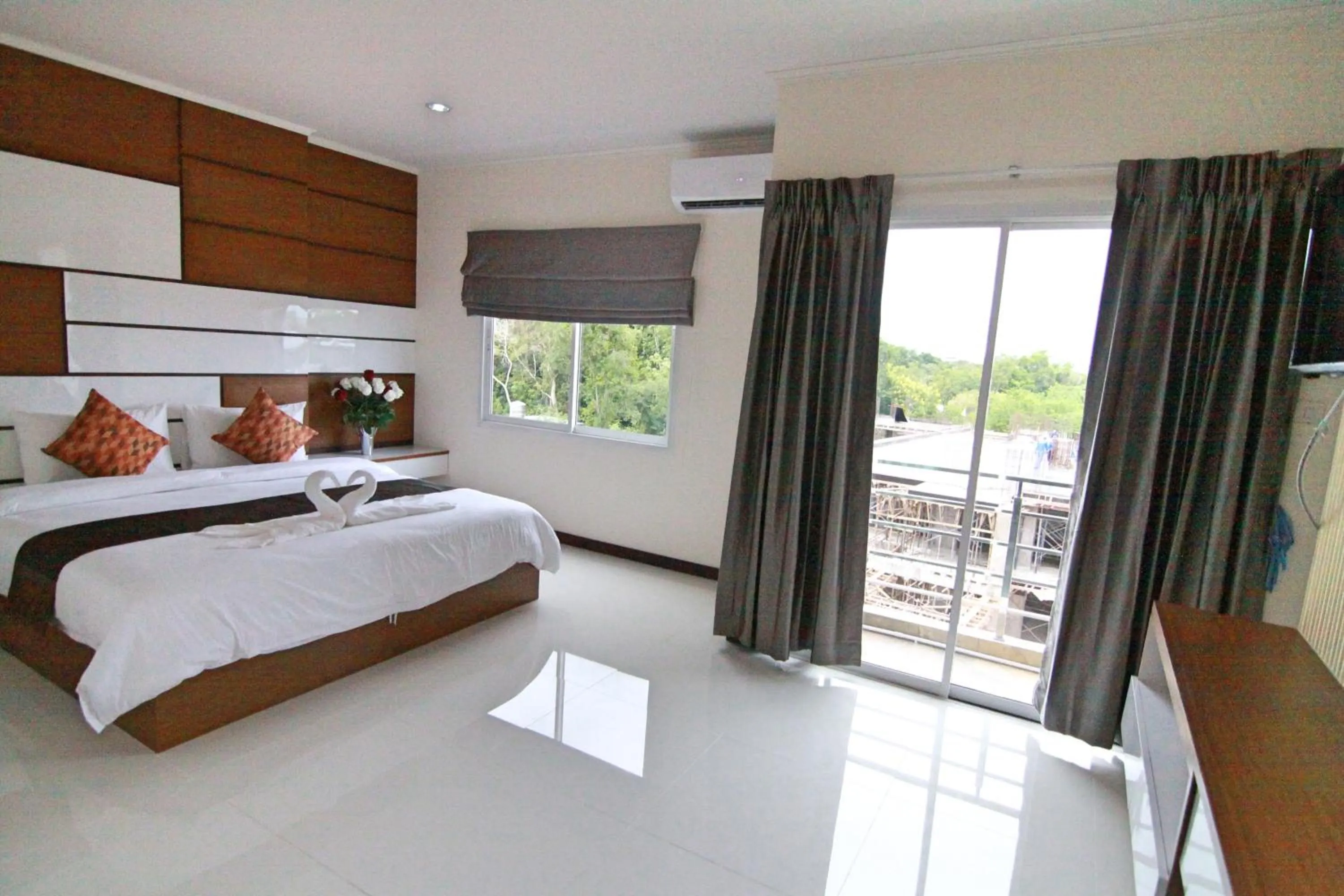 Bedroom, Bed in TTT Hotel