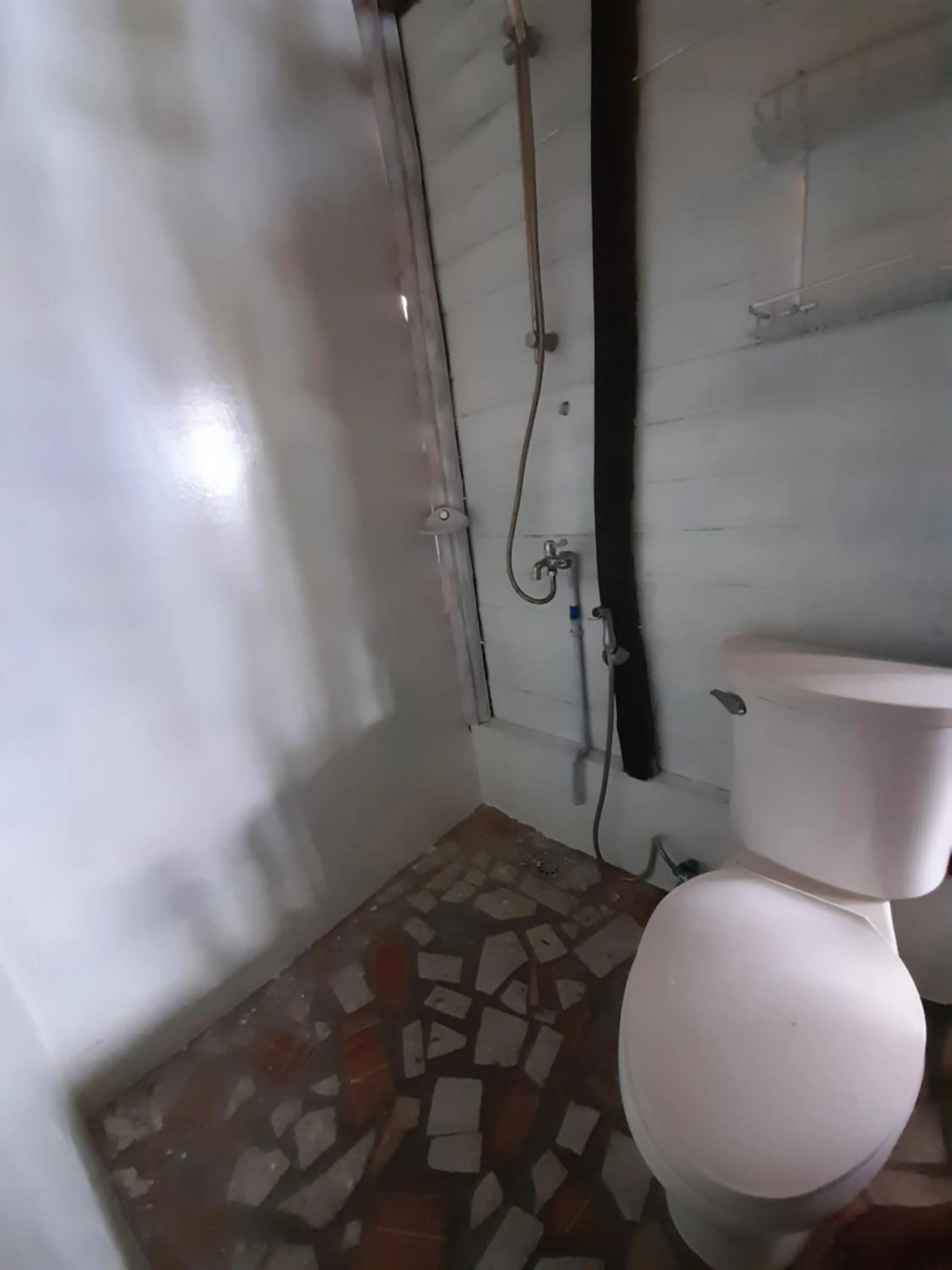 Shower in Erlittop Nature Lodge