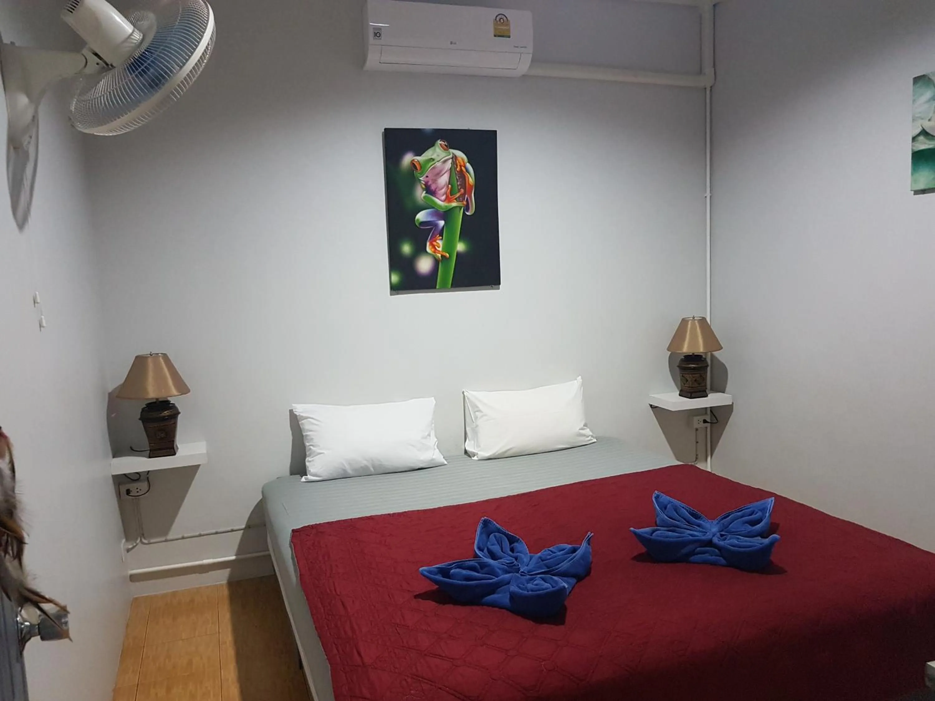 Bed in Sleep Easy Krabi Guest House