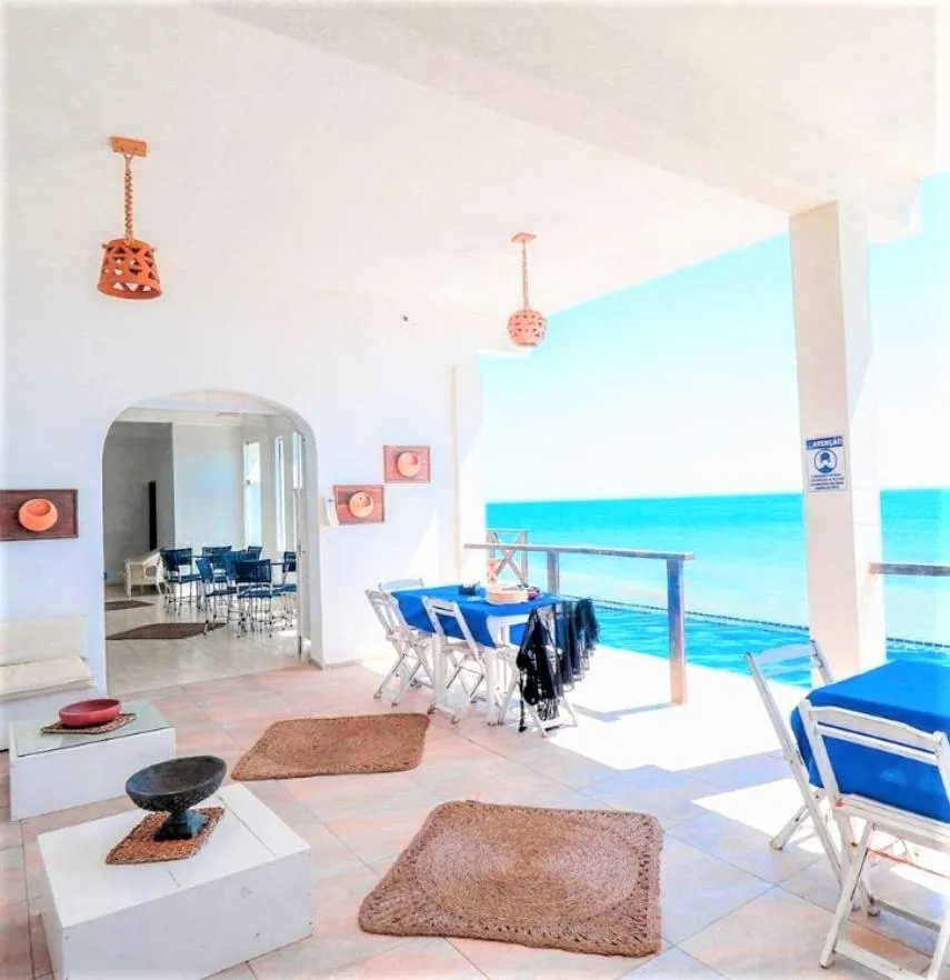 Seating area in La Suite Praia Hotel