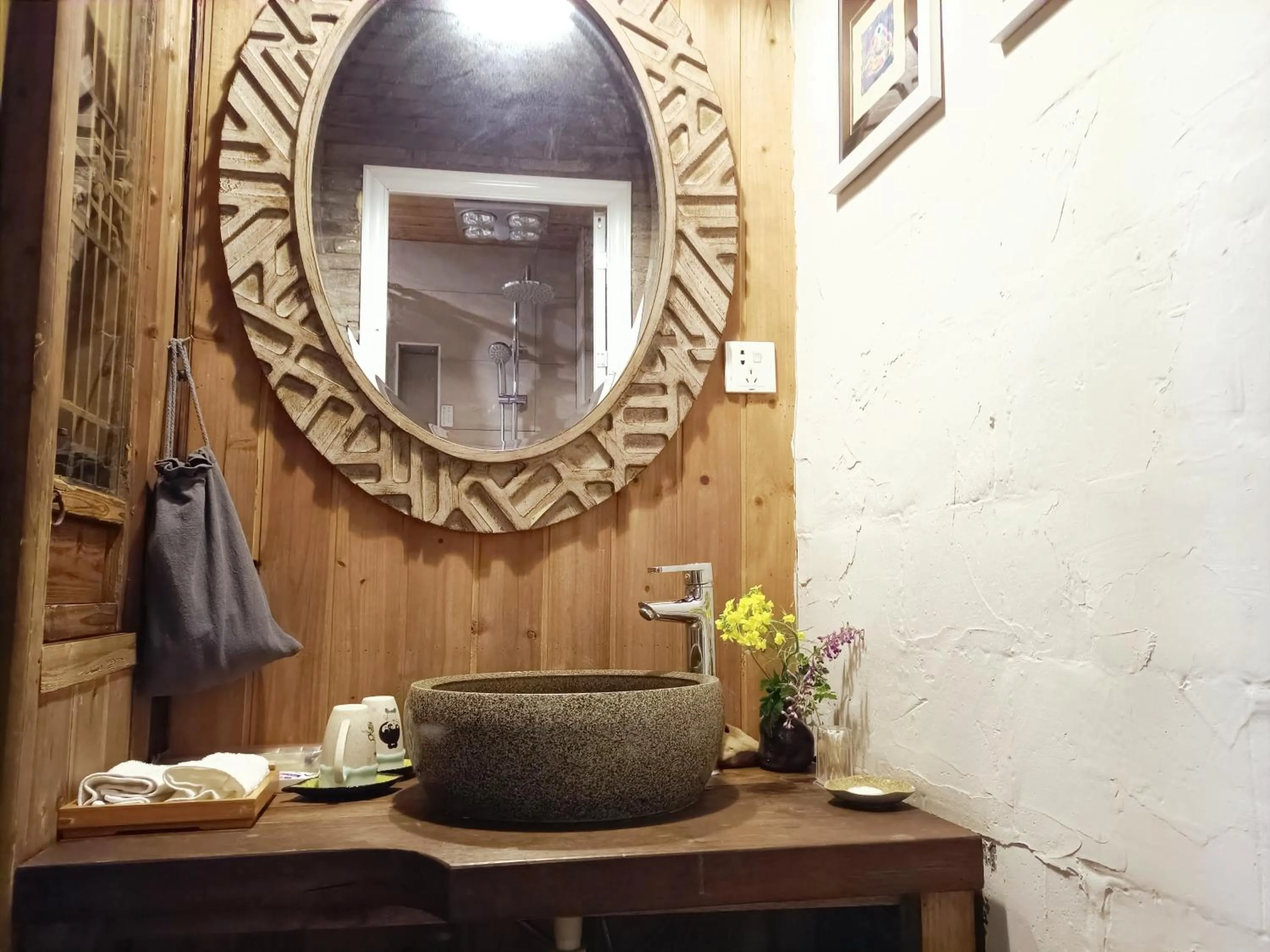 WuYuan QiYe YanXiang Guesthouse