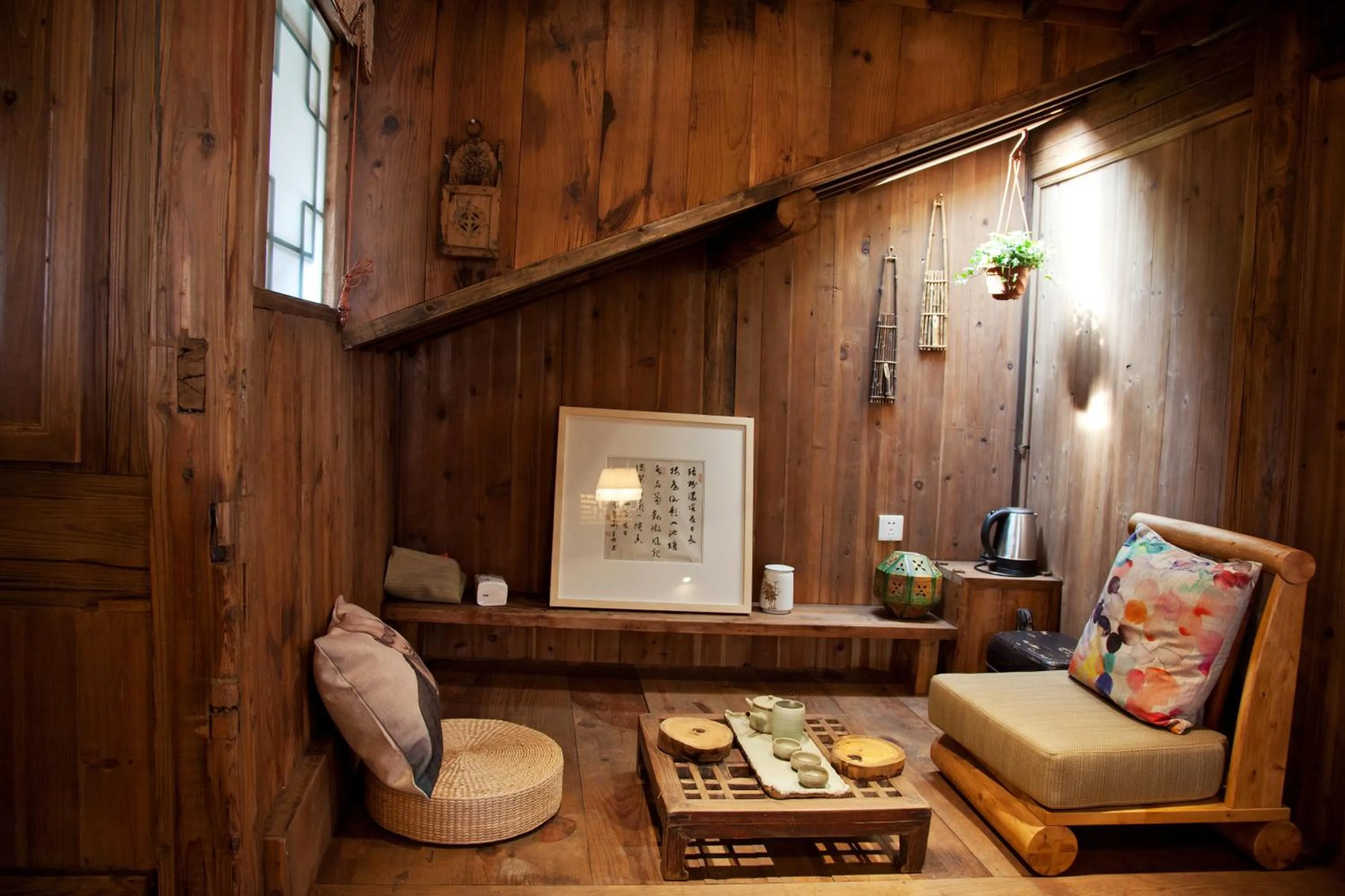 Coffee/tea facilities in WuYuan QiYe YanXiang Guesthouse