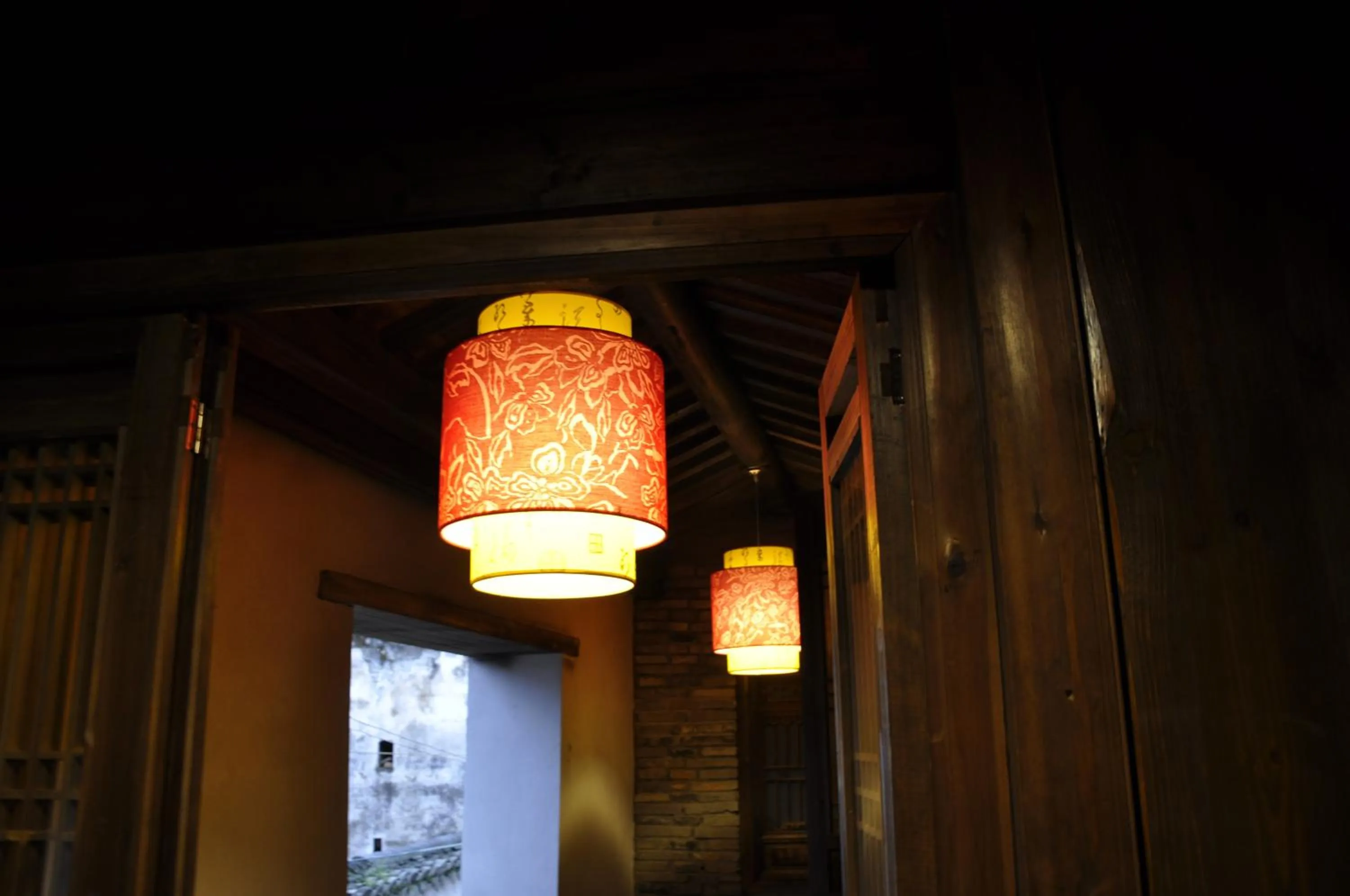 Decorative detail in WuYuan QiYe YanXiang Guesthouse