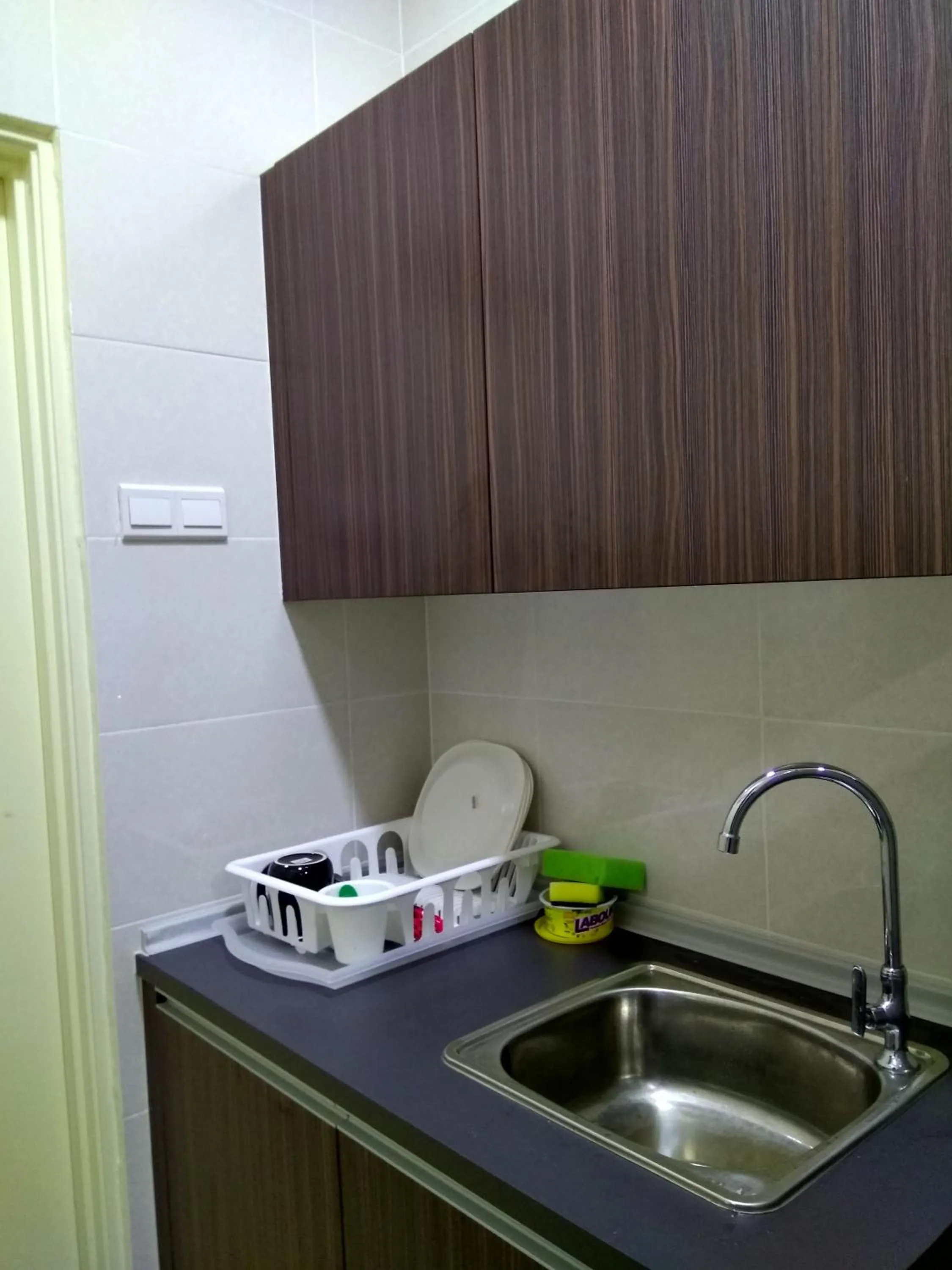 Kitchen or kitchenette in Shah Suites Vista Alam