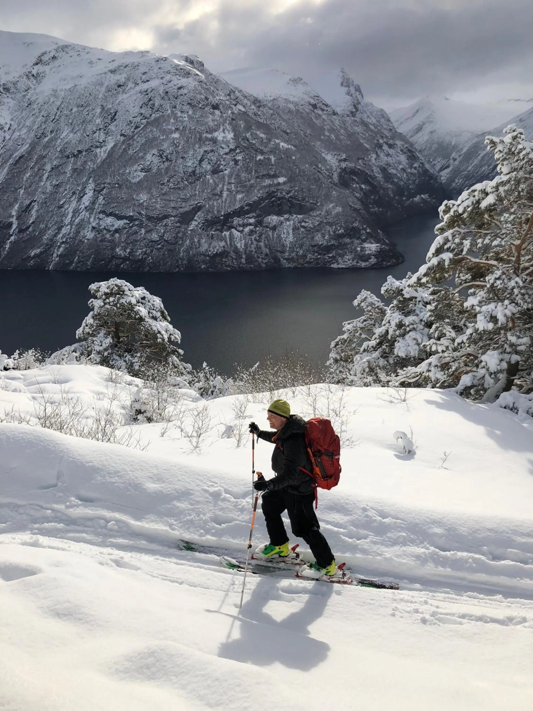 Skiing in Blåtind Boutique Hotel