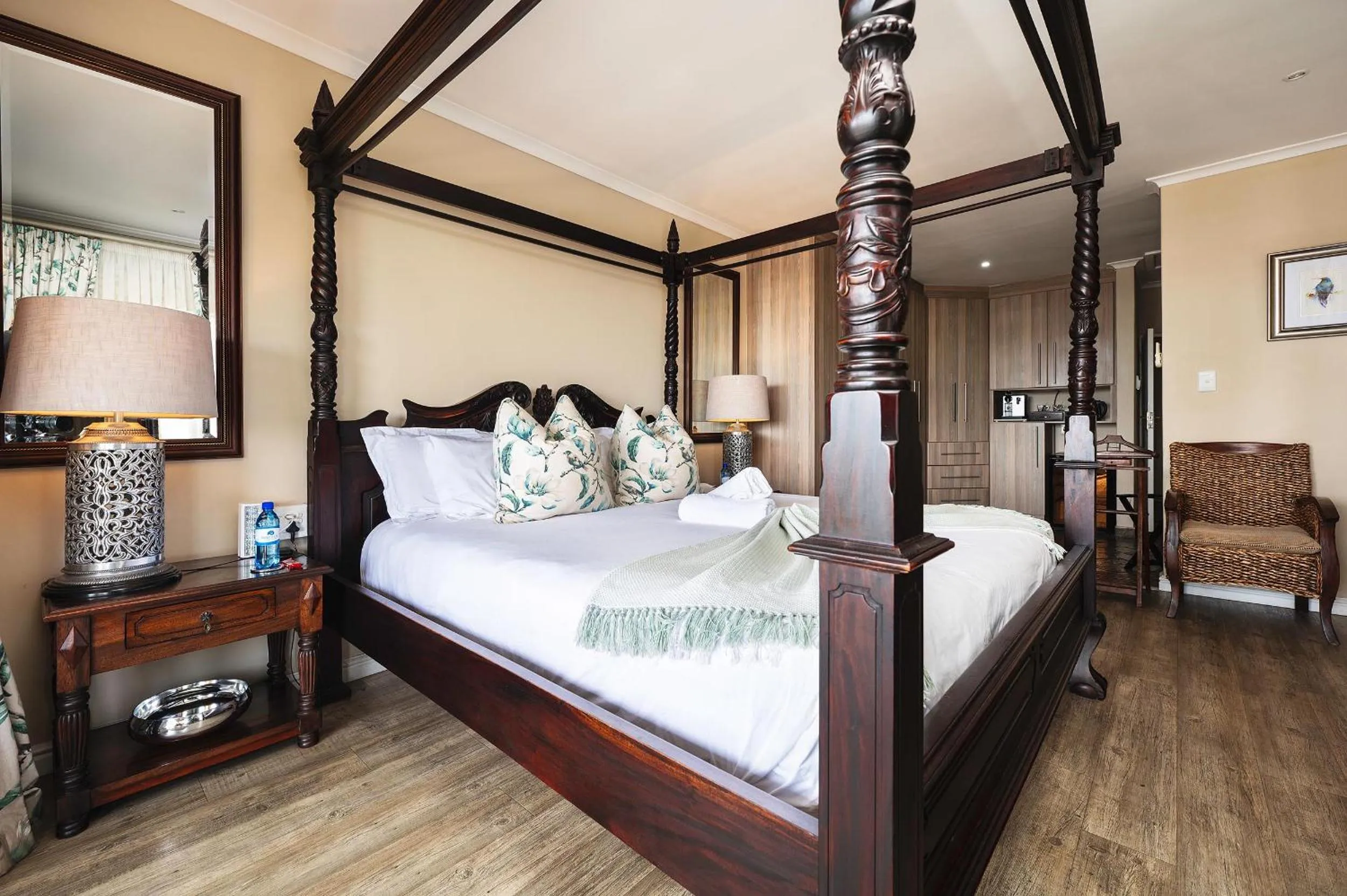 Bed in Nautilus Guesthouse