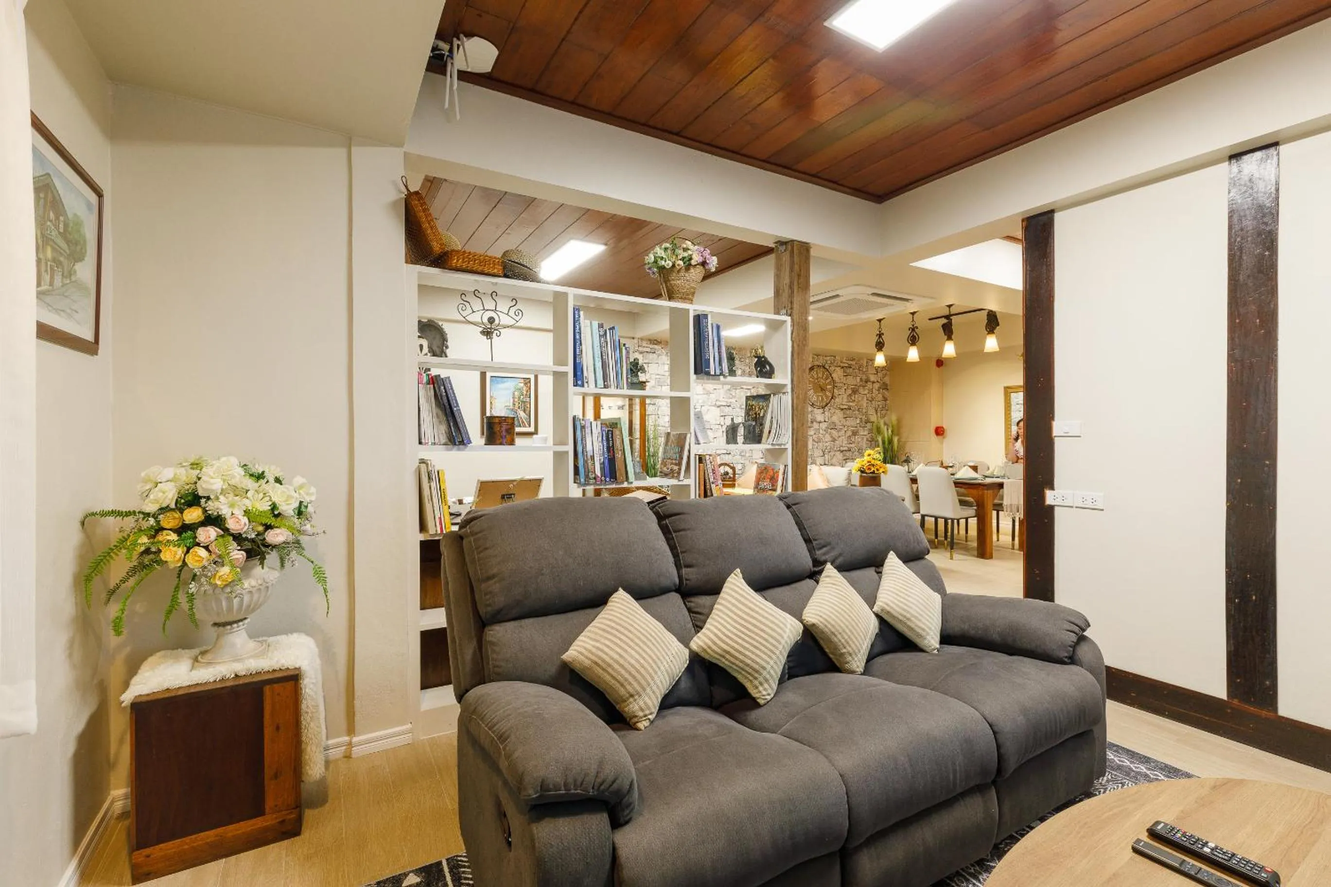 Living room in Le Charcoa Hotel