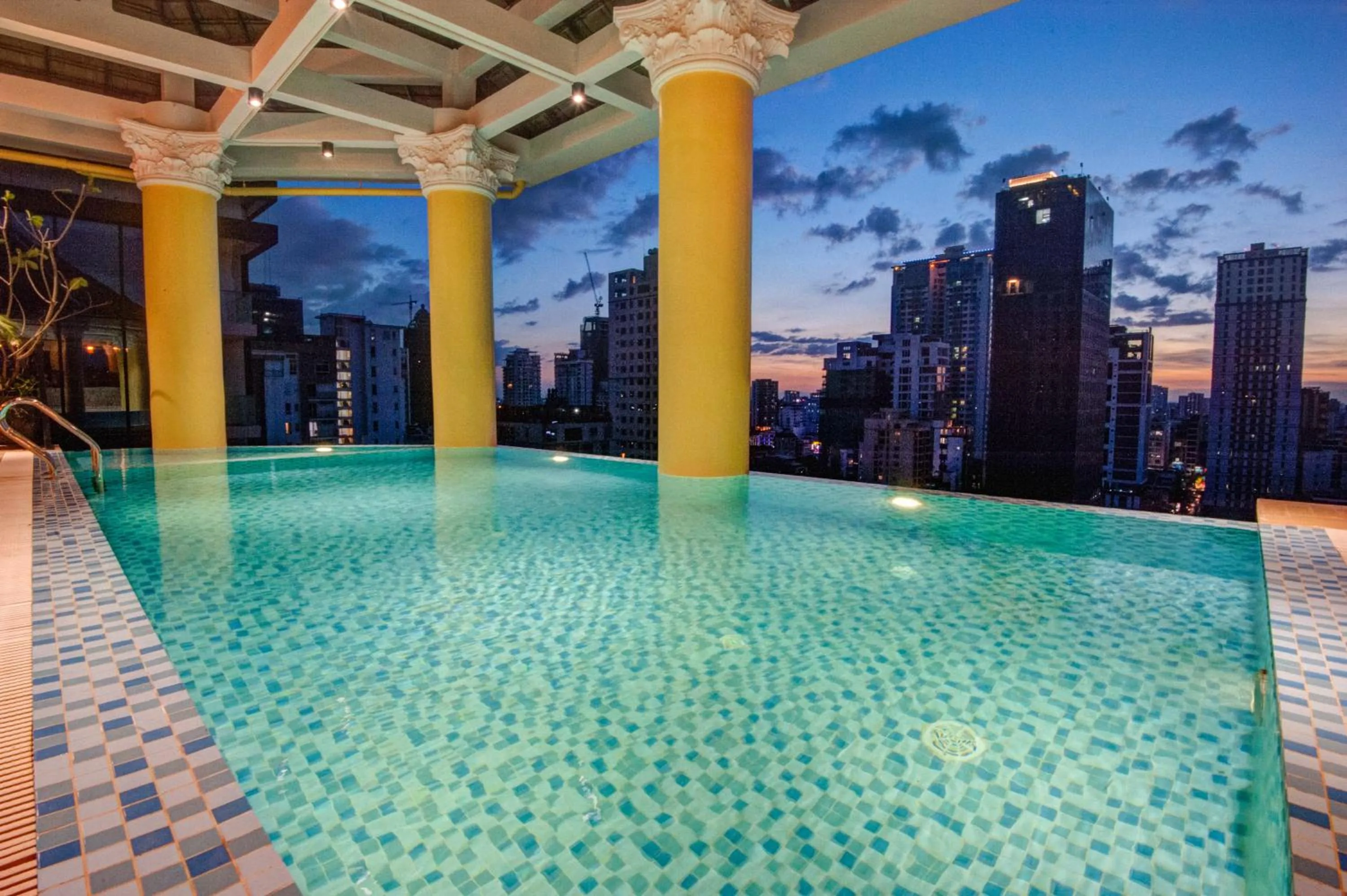 Swimming pool in Khmer Surin Boutique Guesthouse