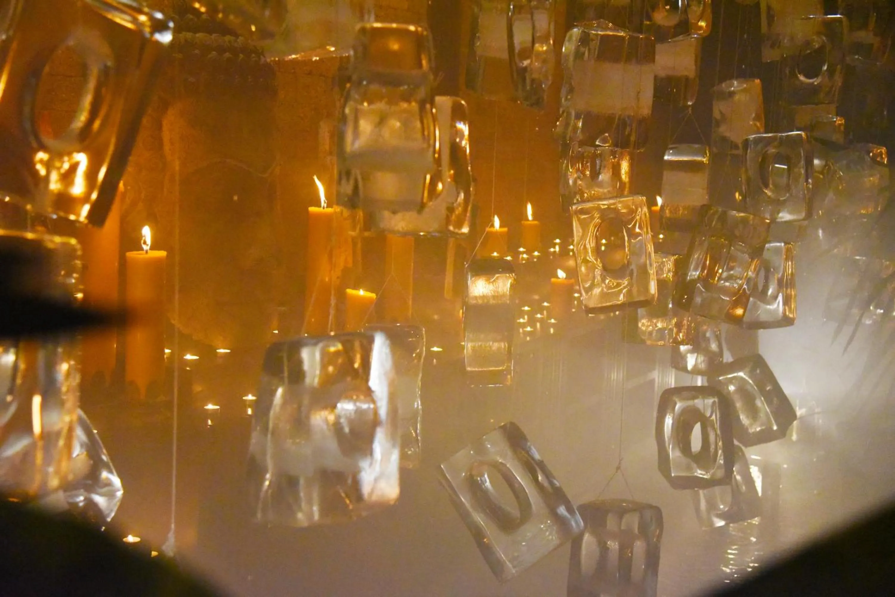 Evening entertainment in Jaya House River Park Hotel